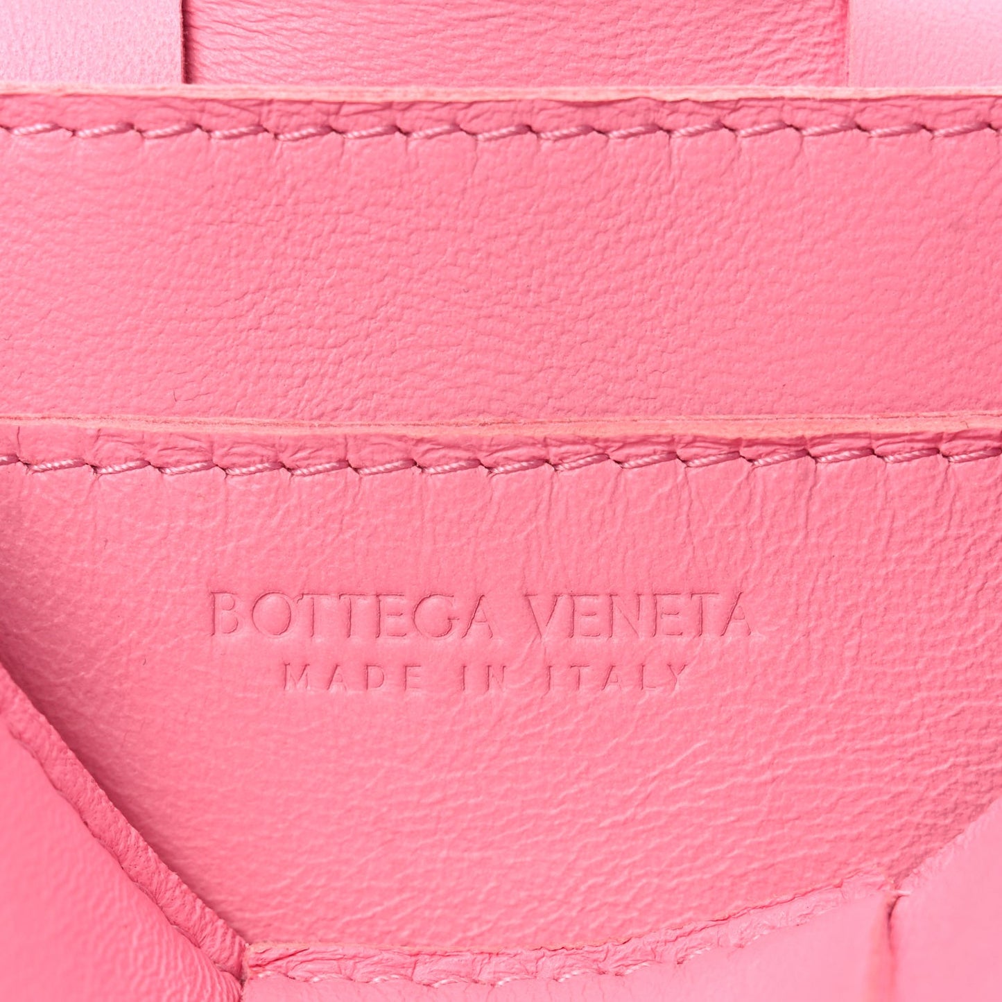 Lambskin Maxi Intreccio Small Cassette Crossbody Bag Ribbon