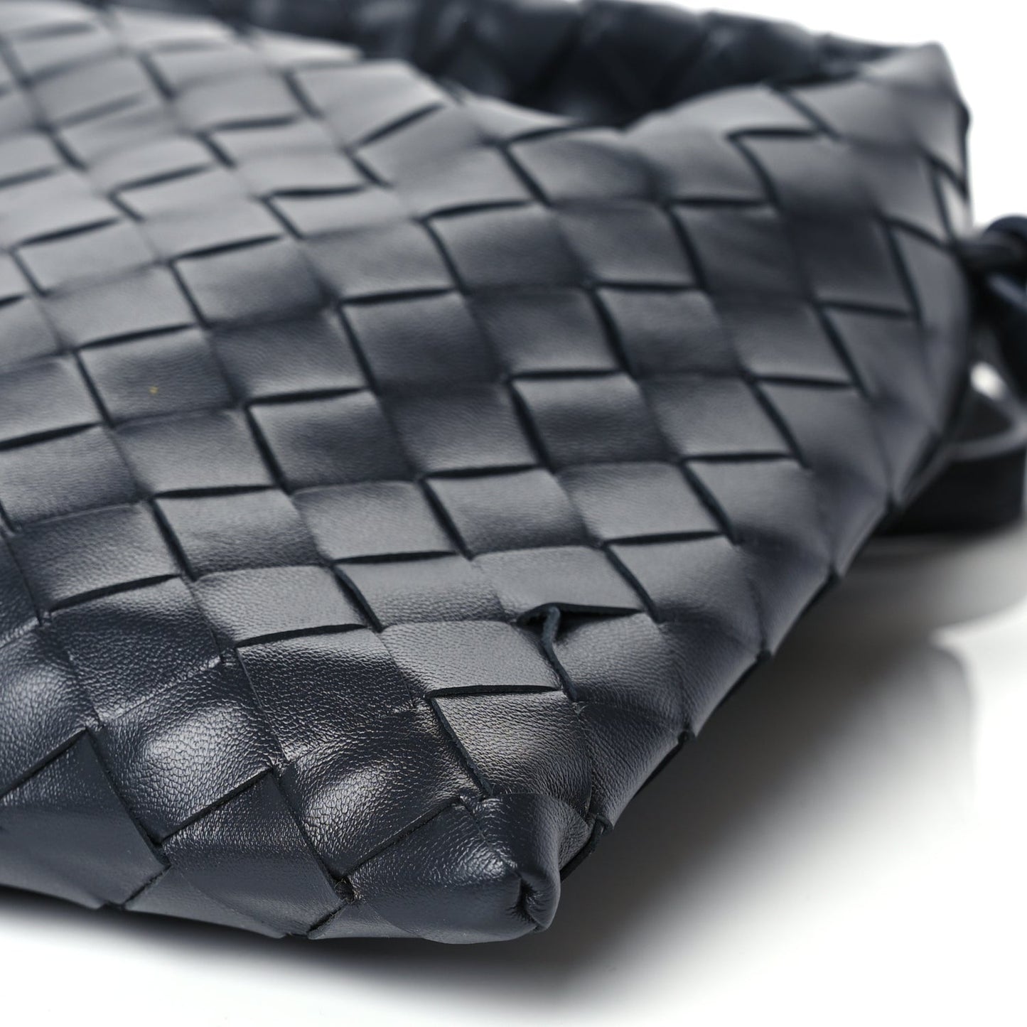 Calfskin Intrecciato Mini Hop Black