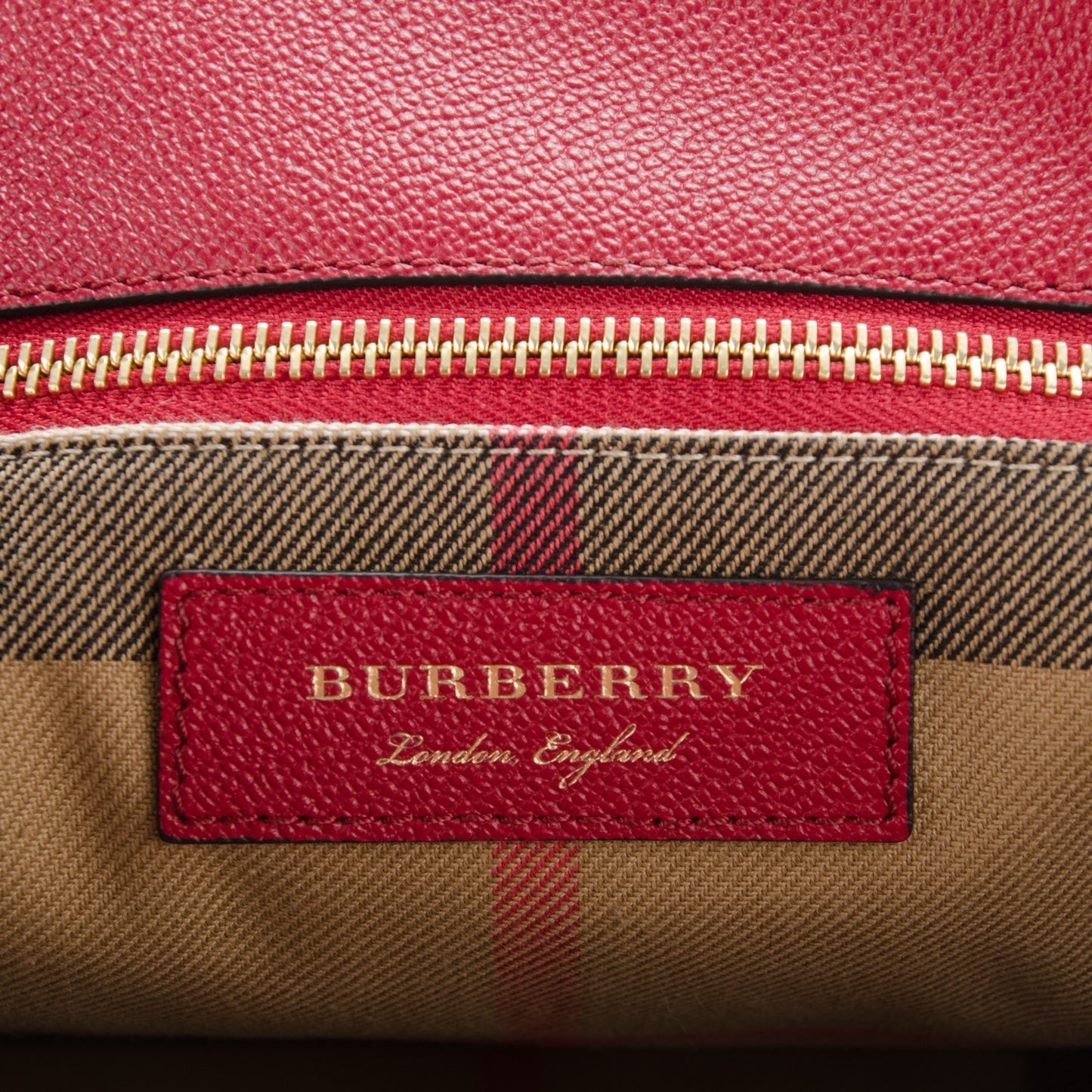 Soft Grain Calfskin Medium Buckle Tote Parade Red