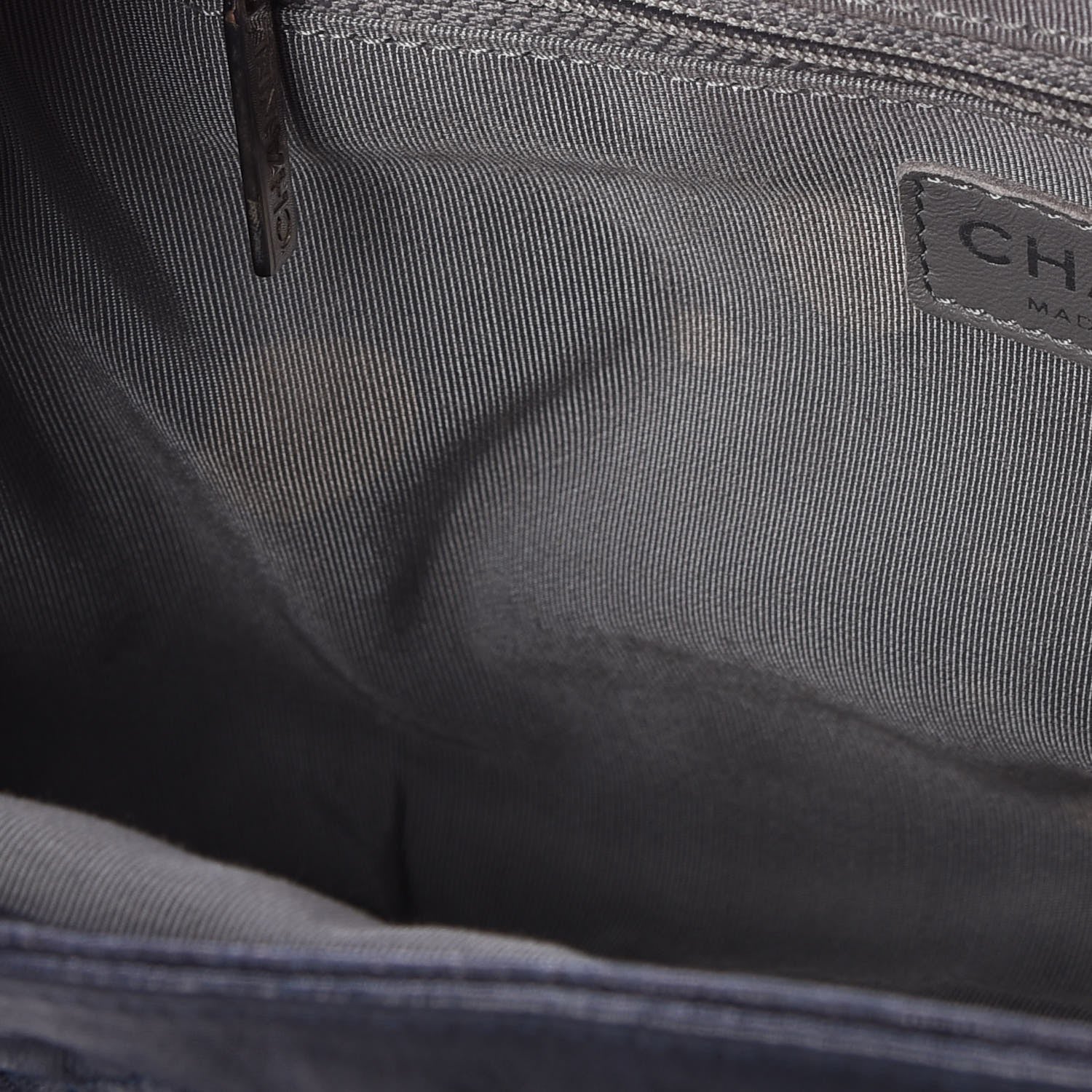 Chanel Washed Lambskin Quilted Medium Chain Around Messenger Blue 7 of 9