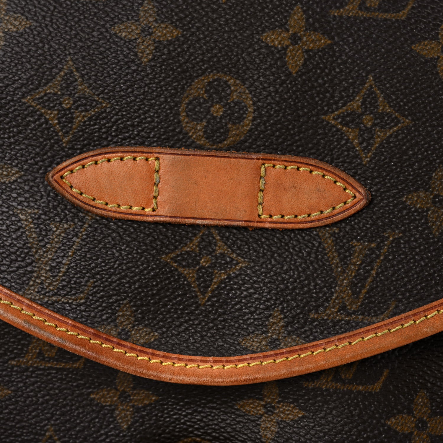Louis Vuitton Monogram Saumur 30 18 of 30
