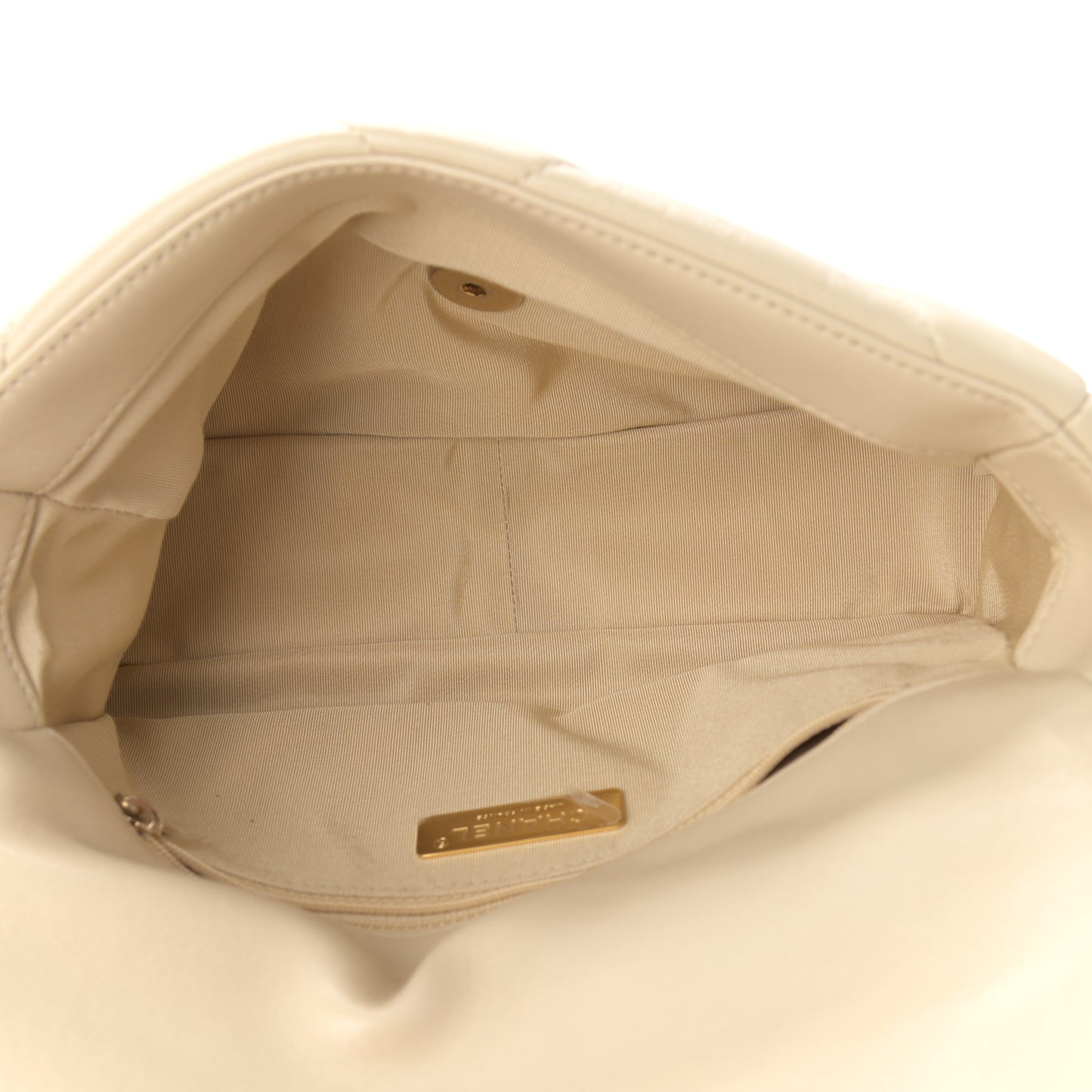 Lambskin Quilted Medium Chanel 19 Flap Light Beige