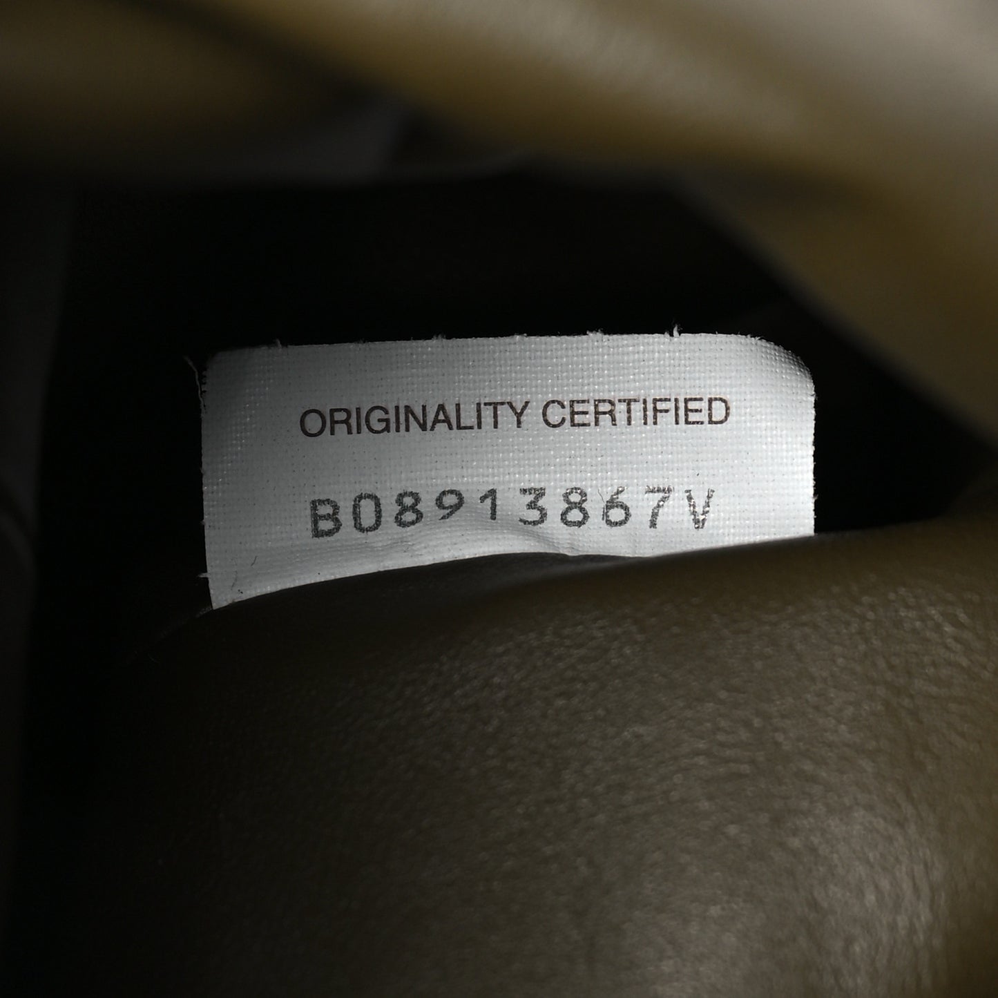 Smooth Butter Calf The Pouch Oversized Clutch Kaki Fondent