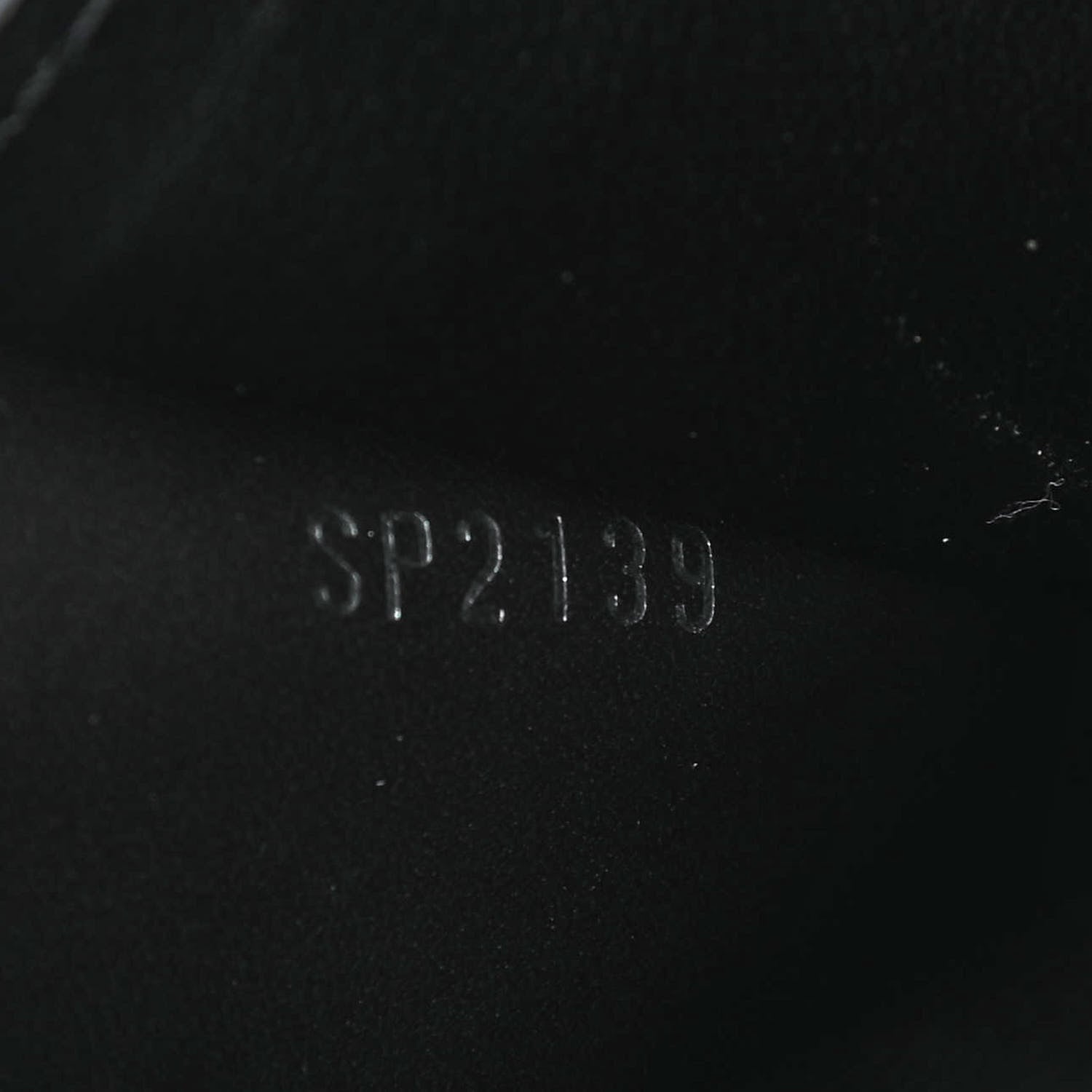 Louis Vuitton Epi Trunk Chain Wallet Black 6 of 9