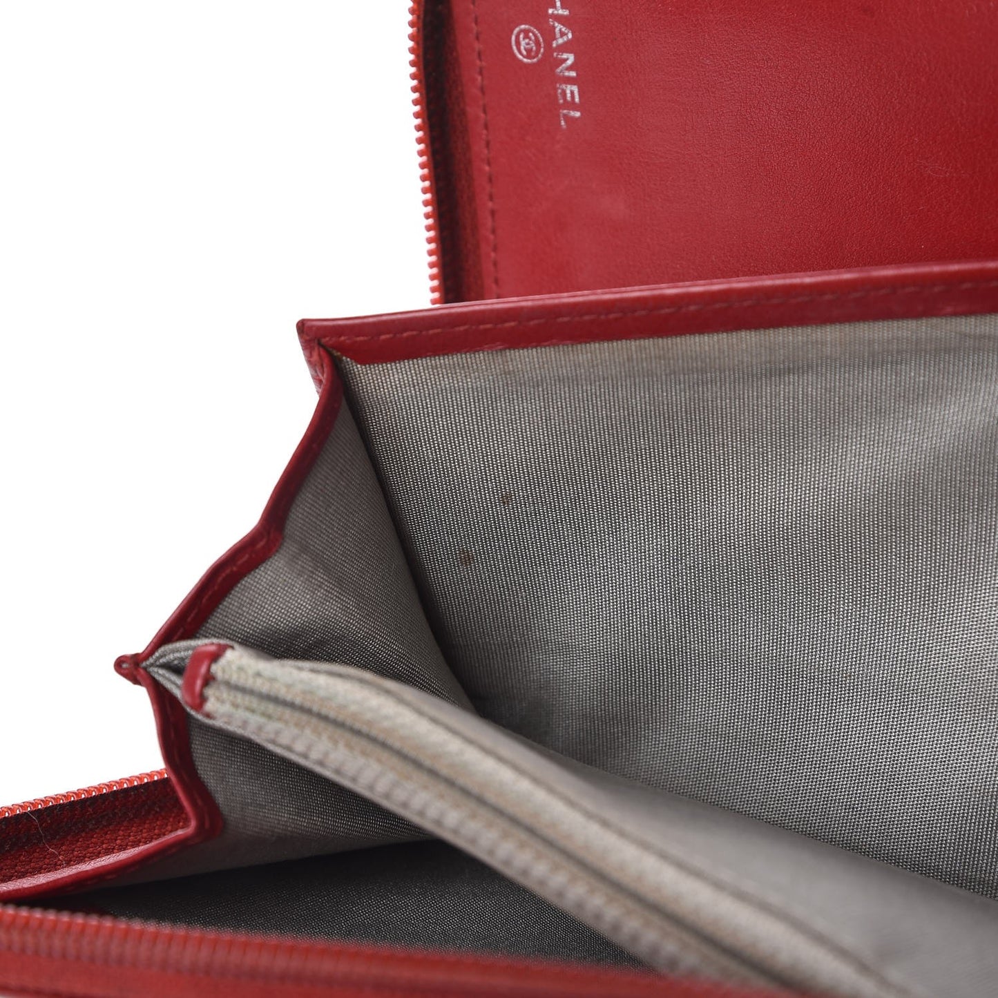 Caviar Large CC Timeless Zip Around Organizer Wallet Red