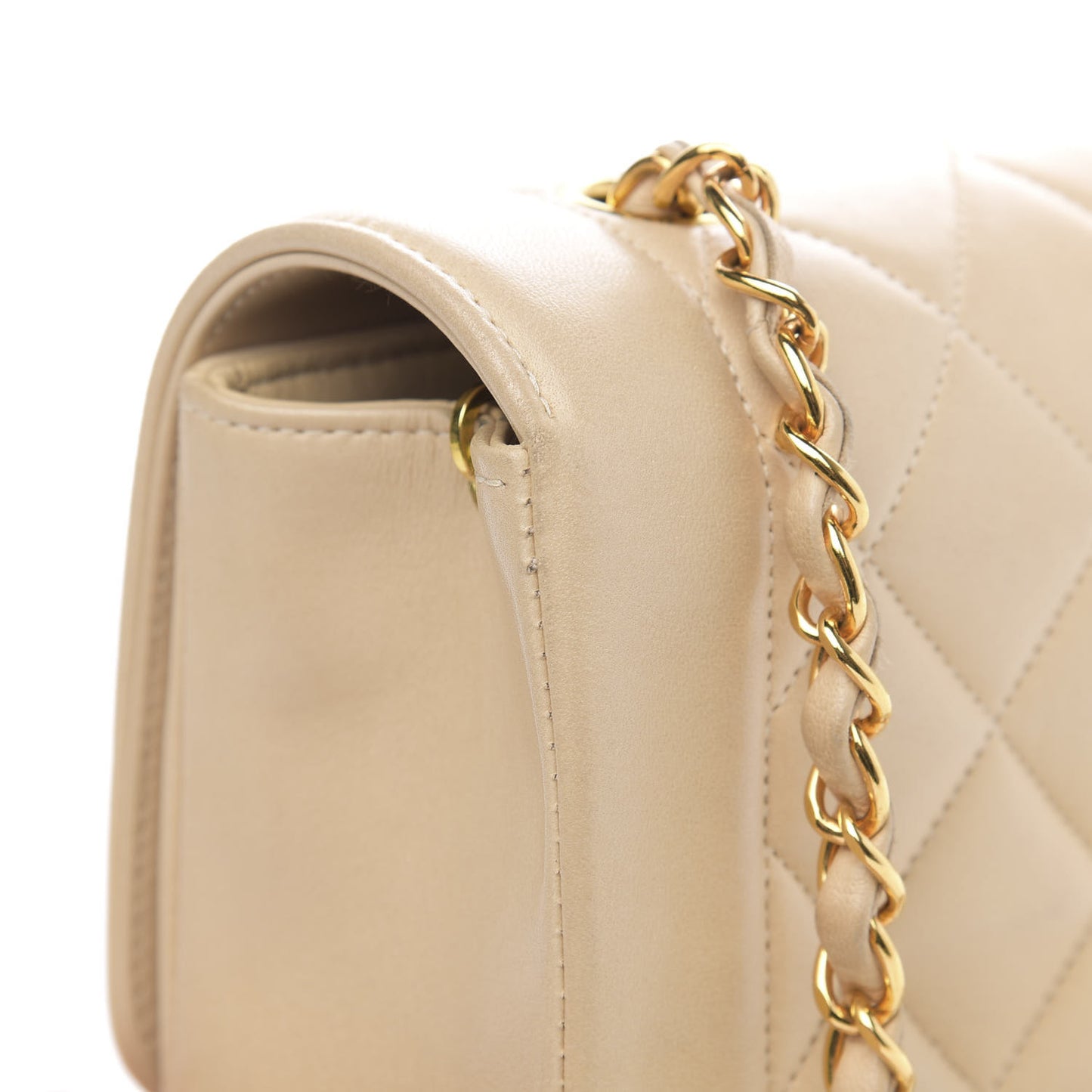 Lambskin Quilted Medium Single Flap Beige