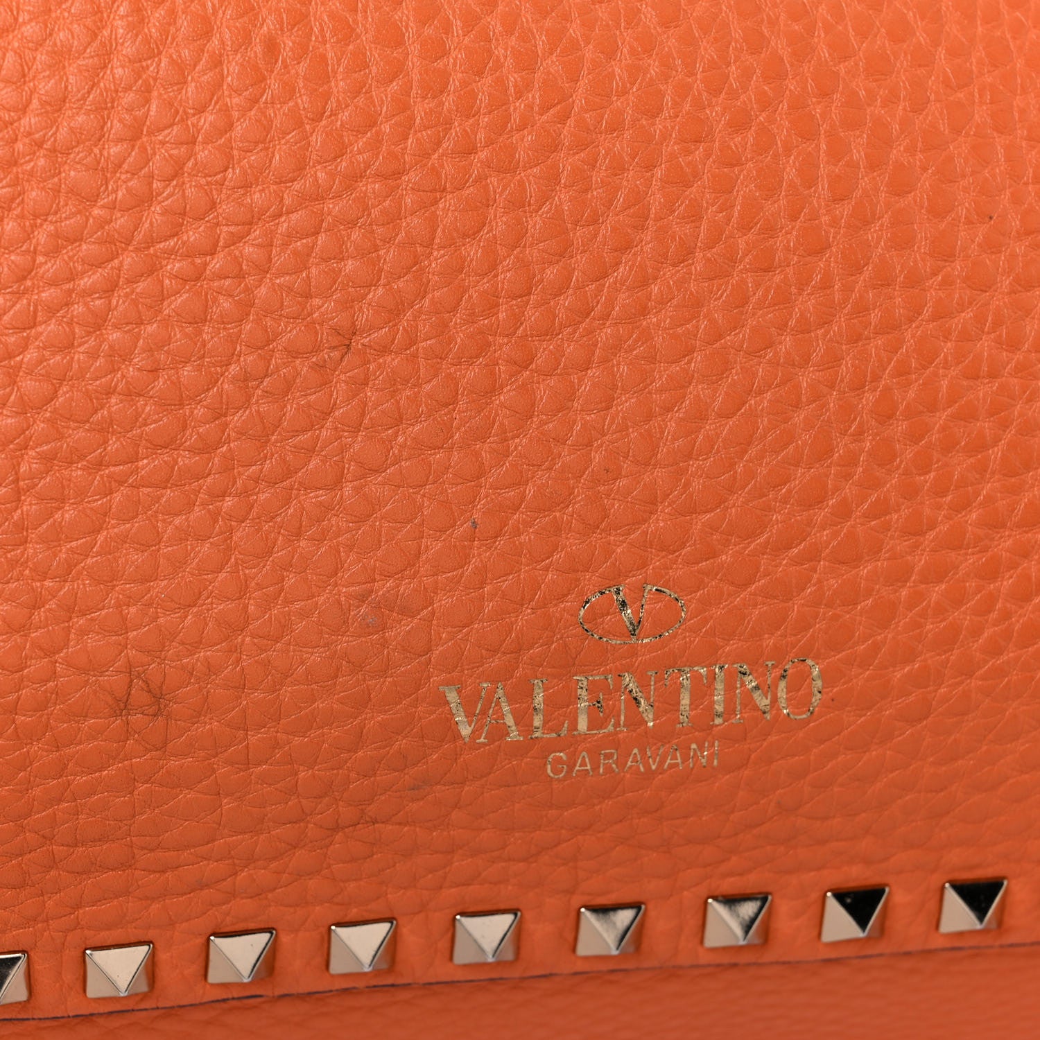 Valentino Garavani Pebbled Calfskin Medium Rockstud Tote Melon Sorbet 13 of 14