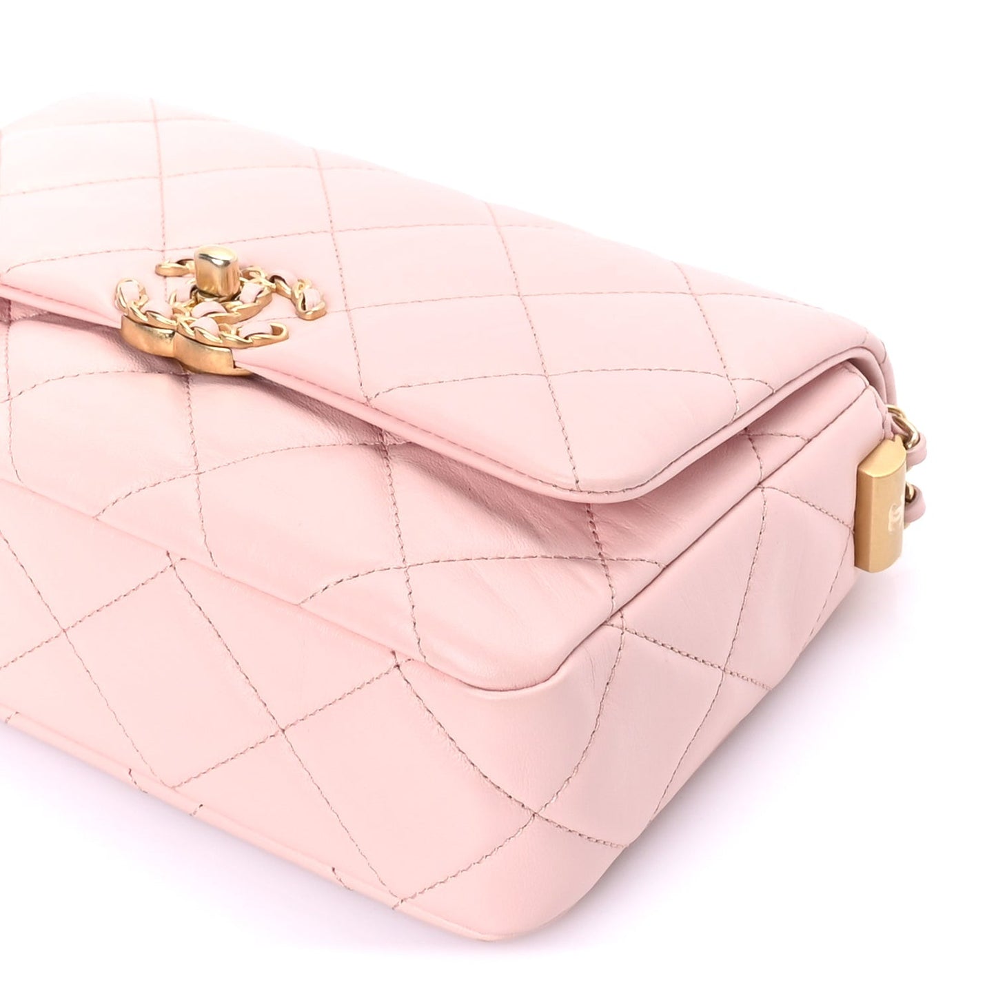 Crumpled Calfskin Quilted Braided CC Flap Light Pink