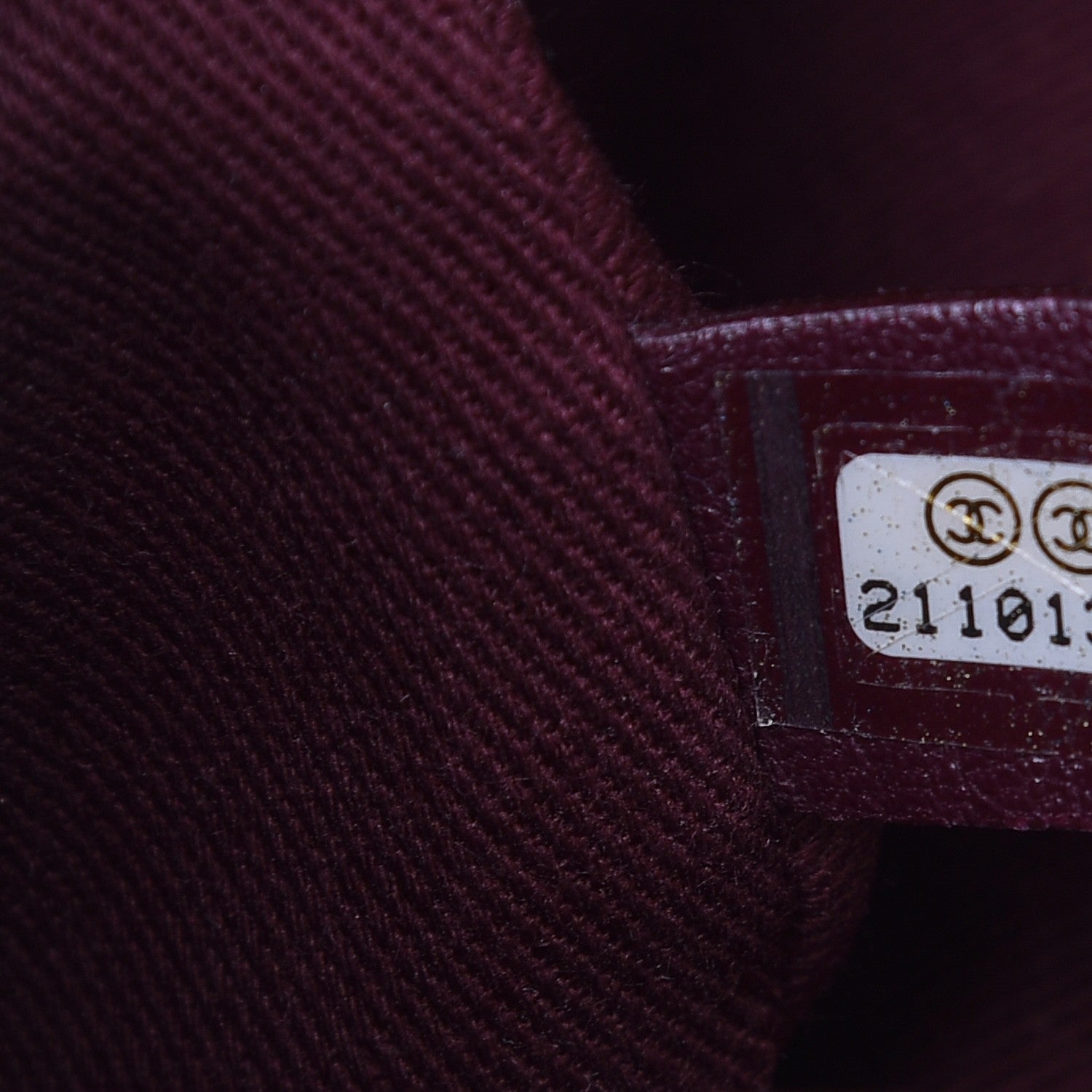 Chanel Washed Toile Graffiti On The Pavements Messenger Khaki Multicolor 7 of 8