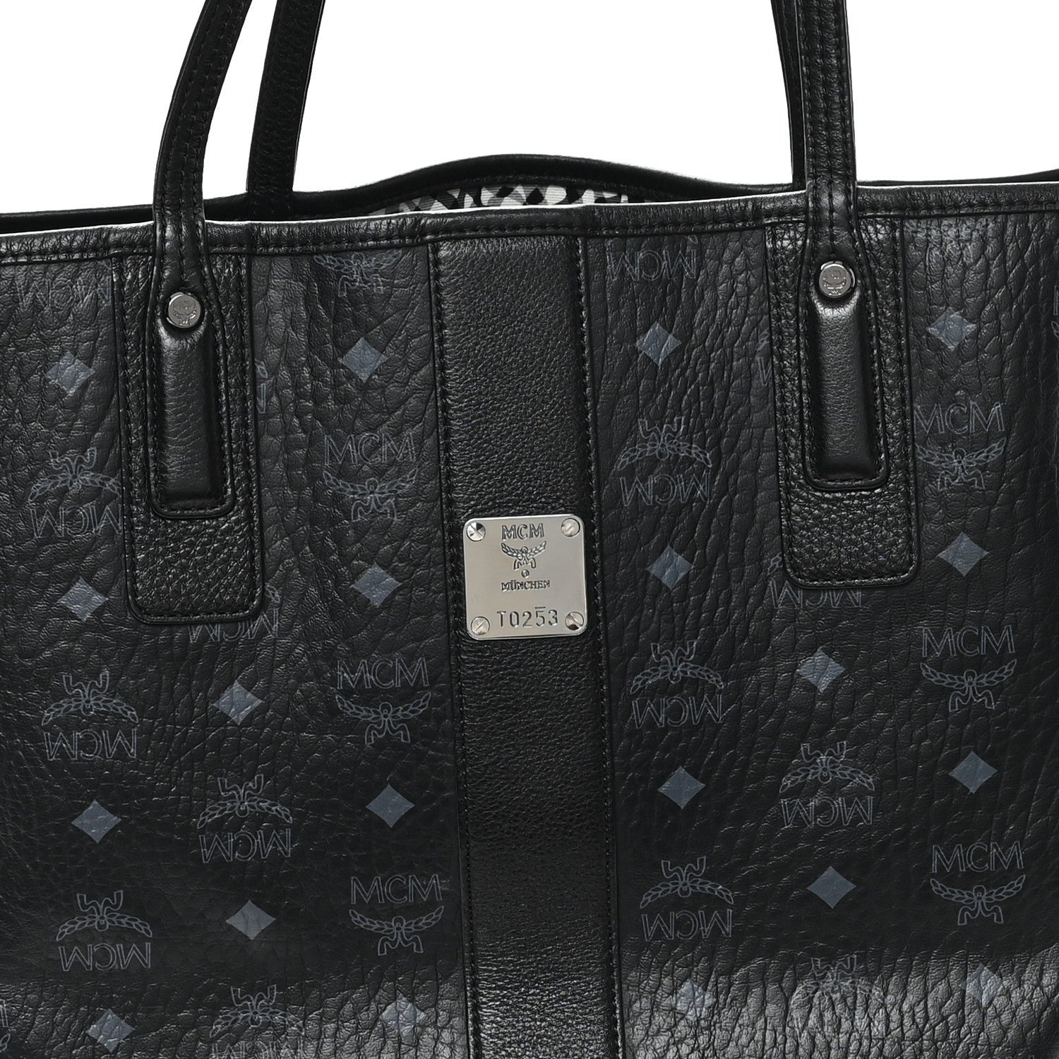 MCM Grained Calfskin Visetos Medium Liz Reversible Shopper Tote Black 7 of 7