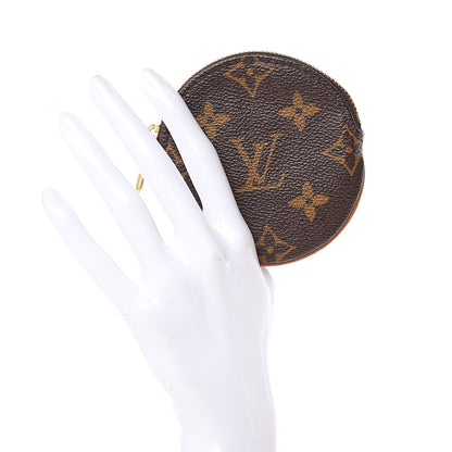 Louis Vuitton Monogram Round Coin Purse 2 of 7
