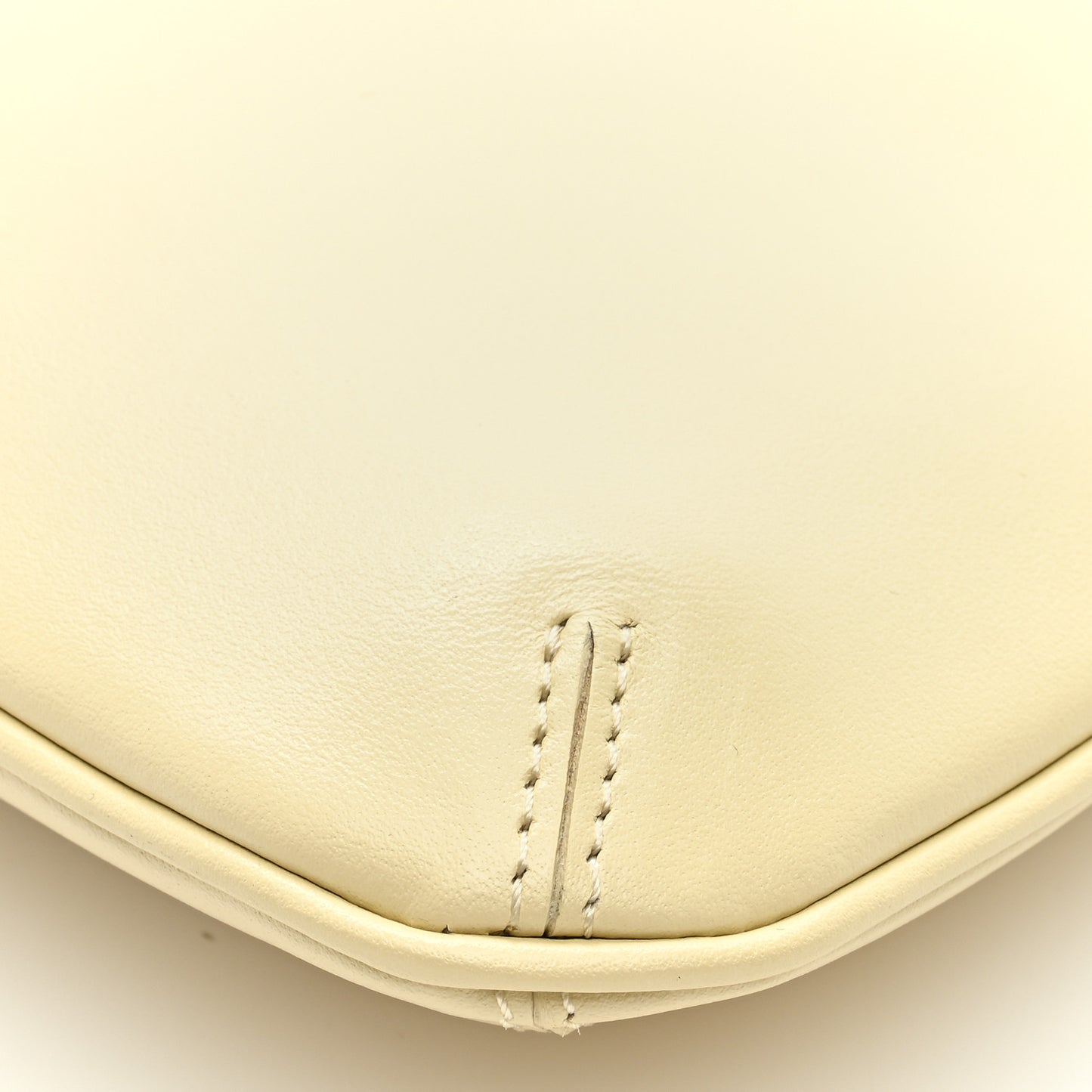 Smooth Calfskin Le Bisou Ivory