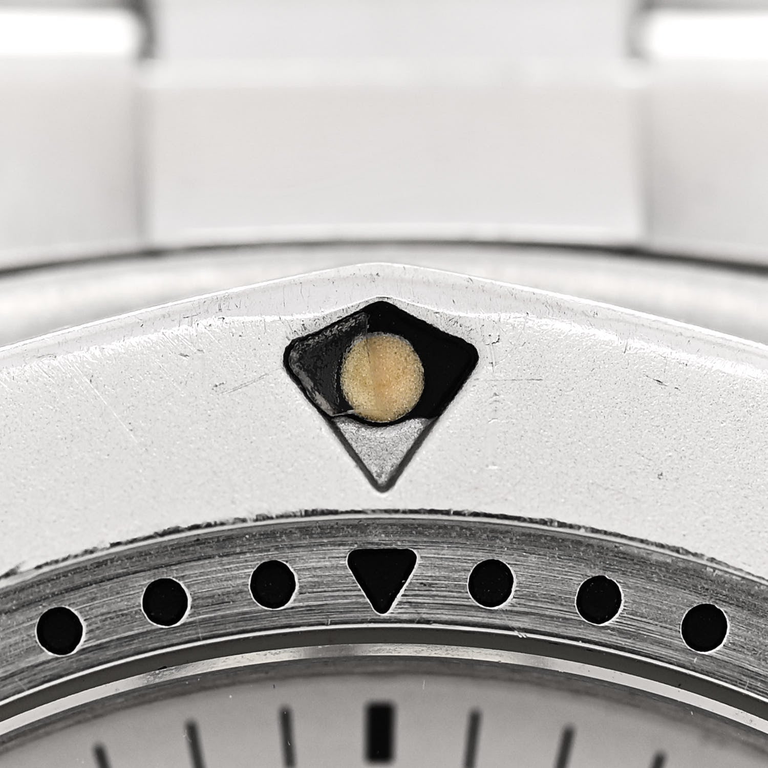 Tag Heuer Stainless Steel 38mm Professional Quartz Watch Silver WK1112 5 of 5