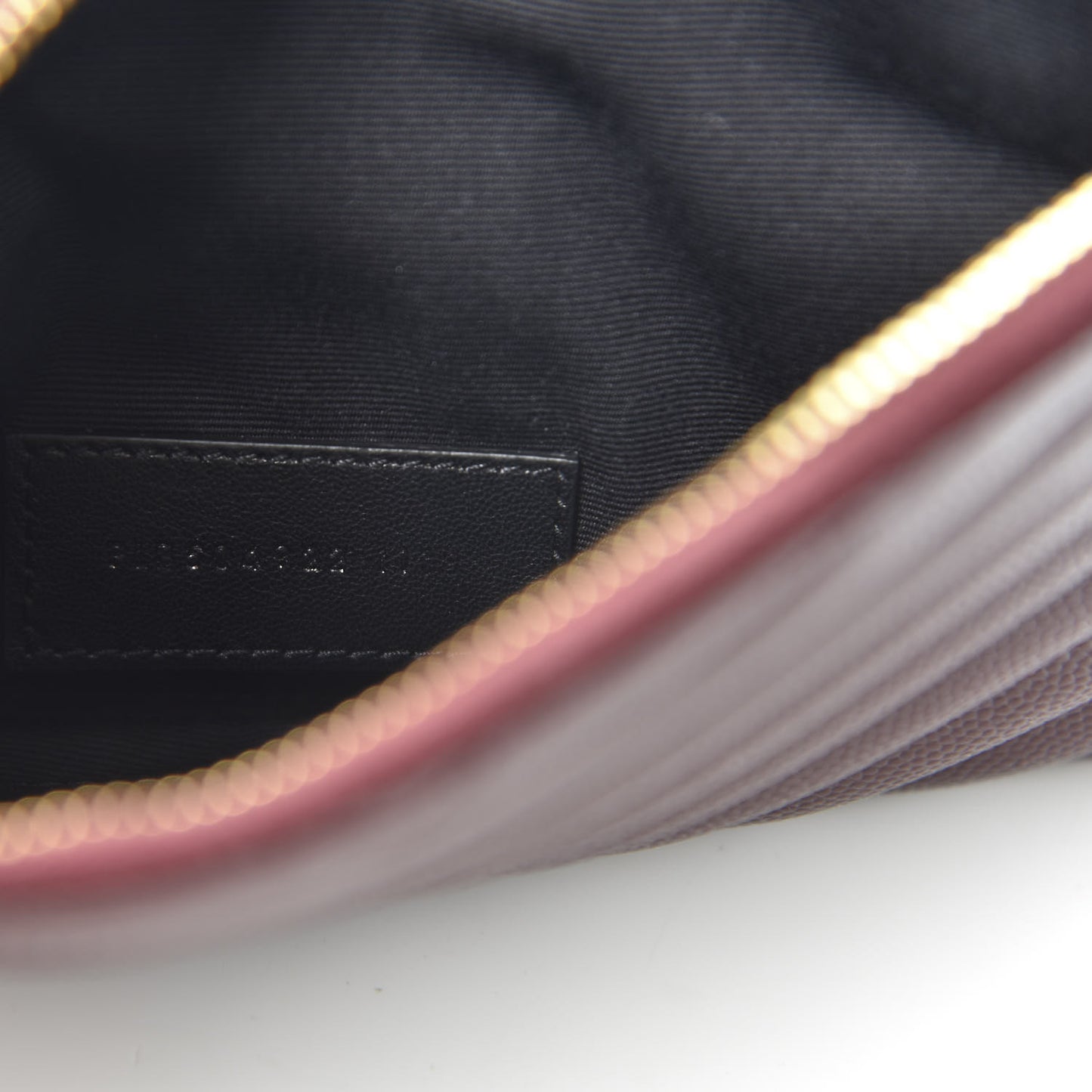 Grain De Poudre Matelasse Chevron Monogram Bill Pouch Amaranto
