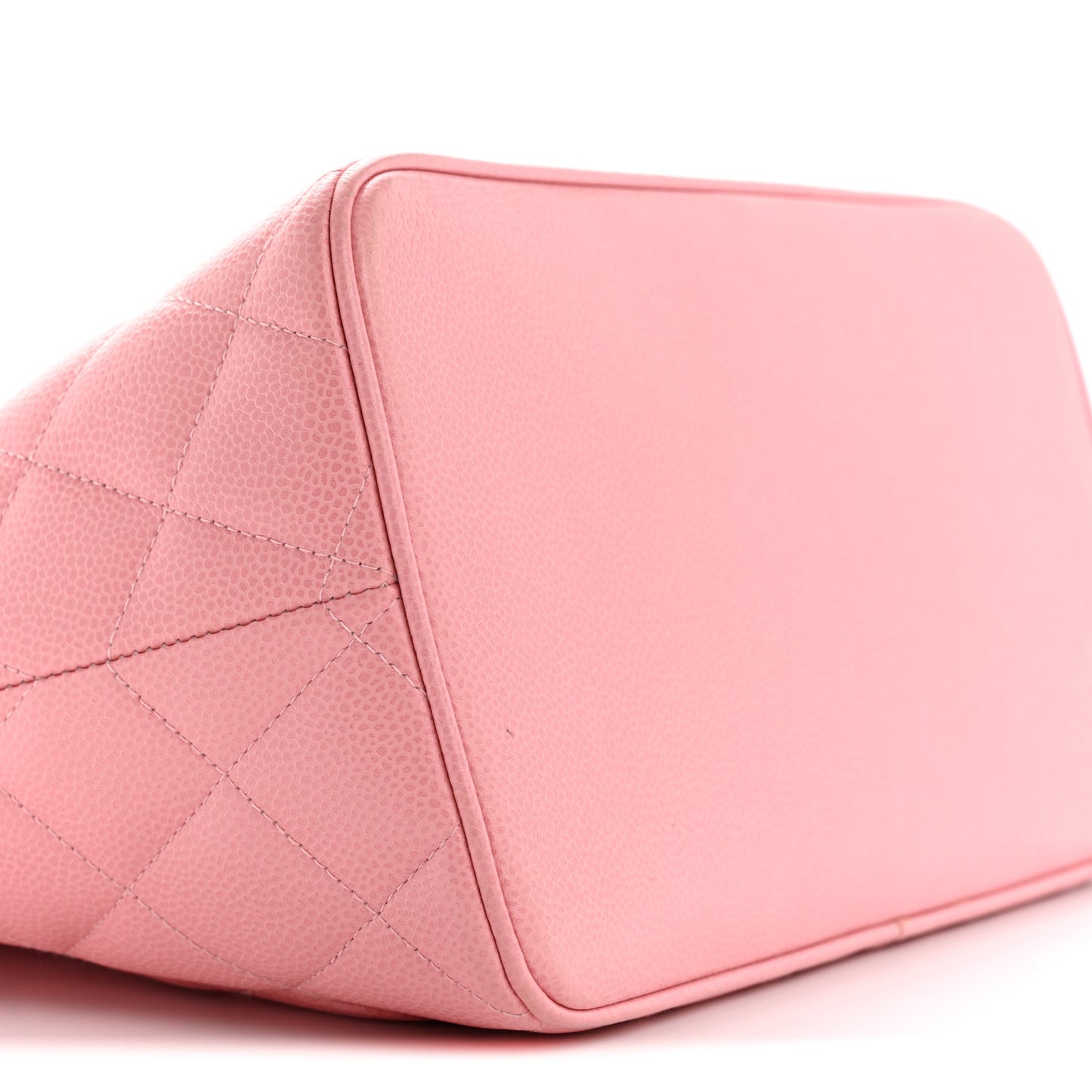 Caviar Medallion CC Tote Light Pink