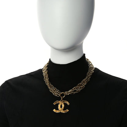 Chanel CC Chain Necklace Gold Gold 2 of 4