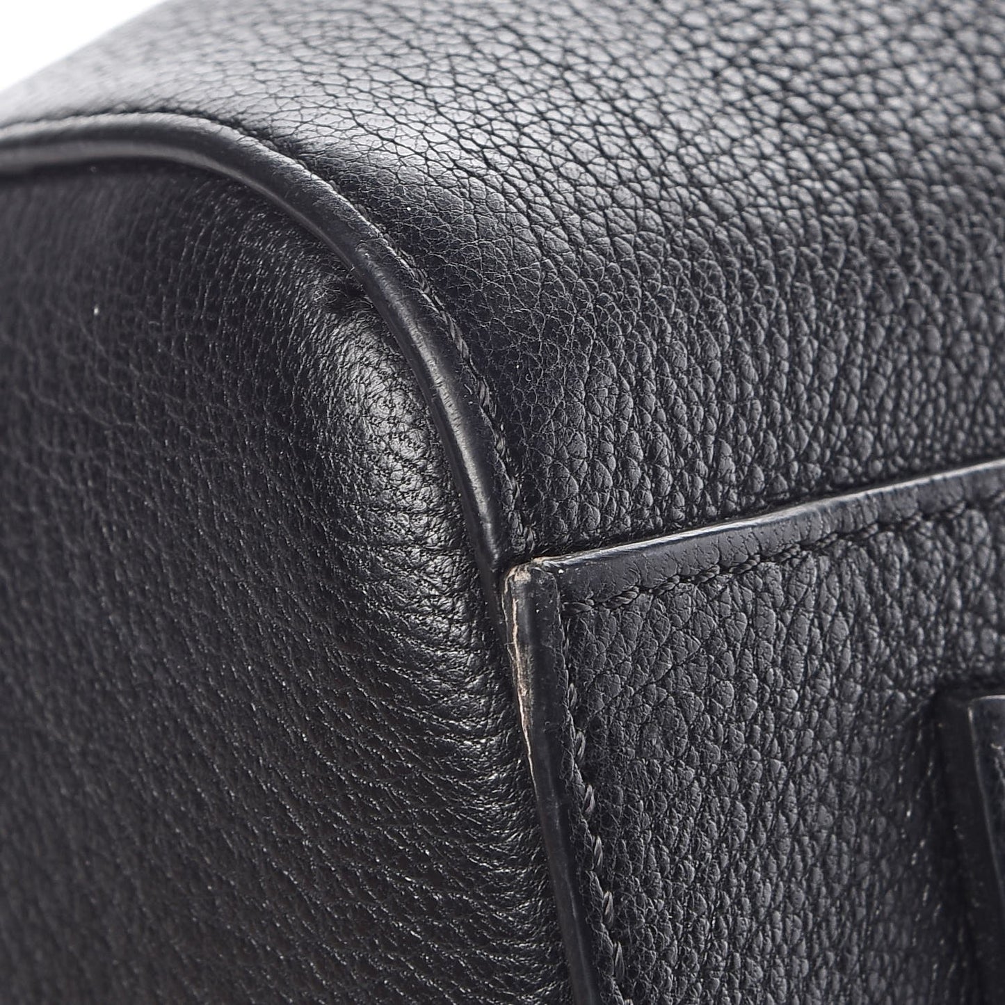 Sugar Goatskin Medium Antigona Black