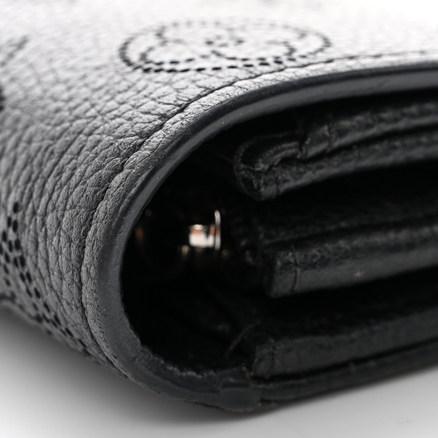 Louis Vuitton Mahina Iris Wallet NM Black 12 of 13