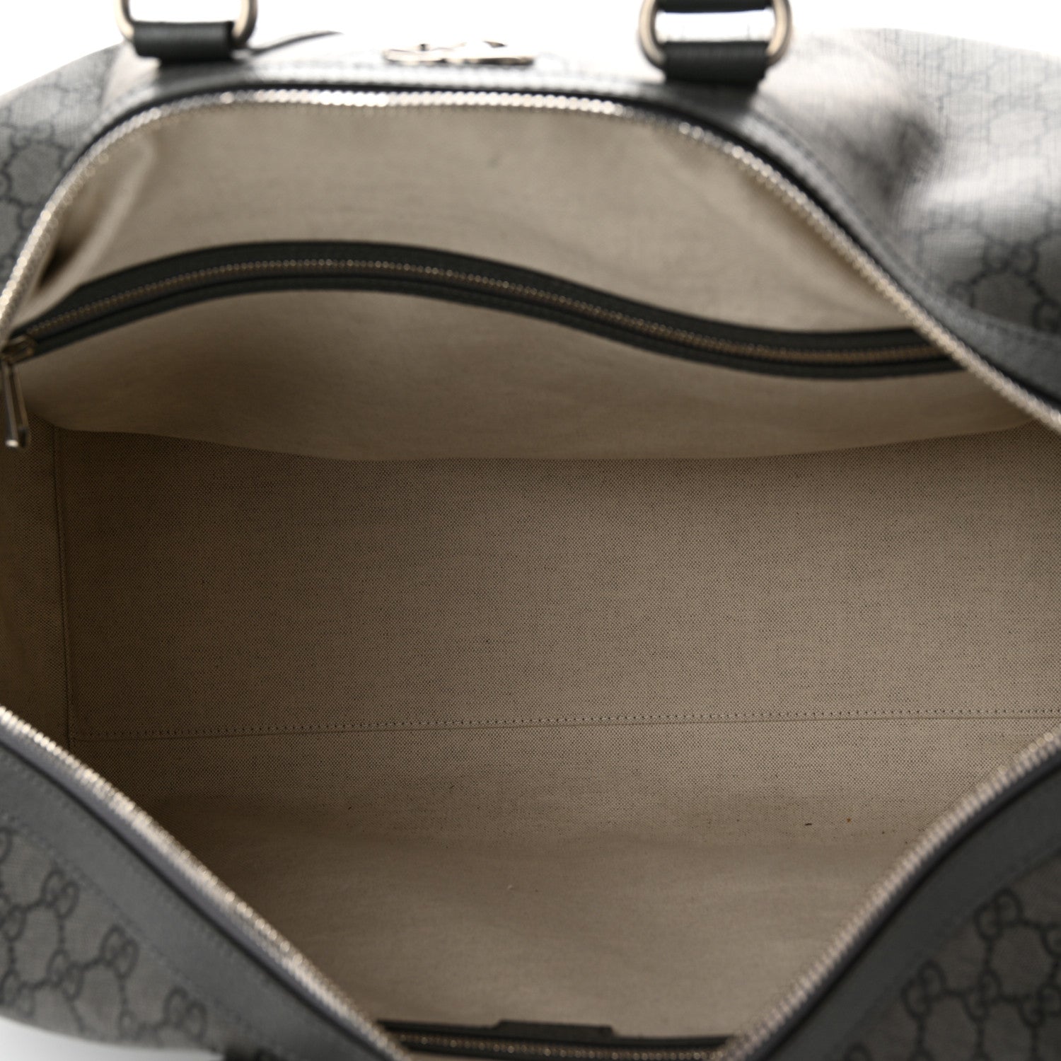 Gucci GG Supreme Monogram Textured Dollar Calfskin Large Savoy Duffle Bag Grey Black Graphite Grey 4 of 15