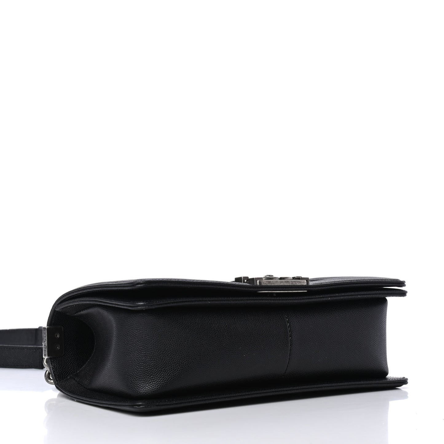 Caviar Quilted Medium Boy Flap Black