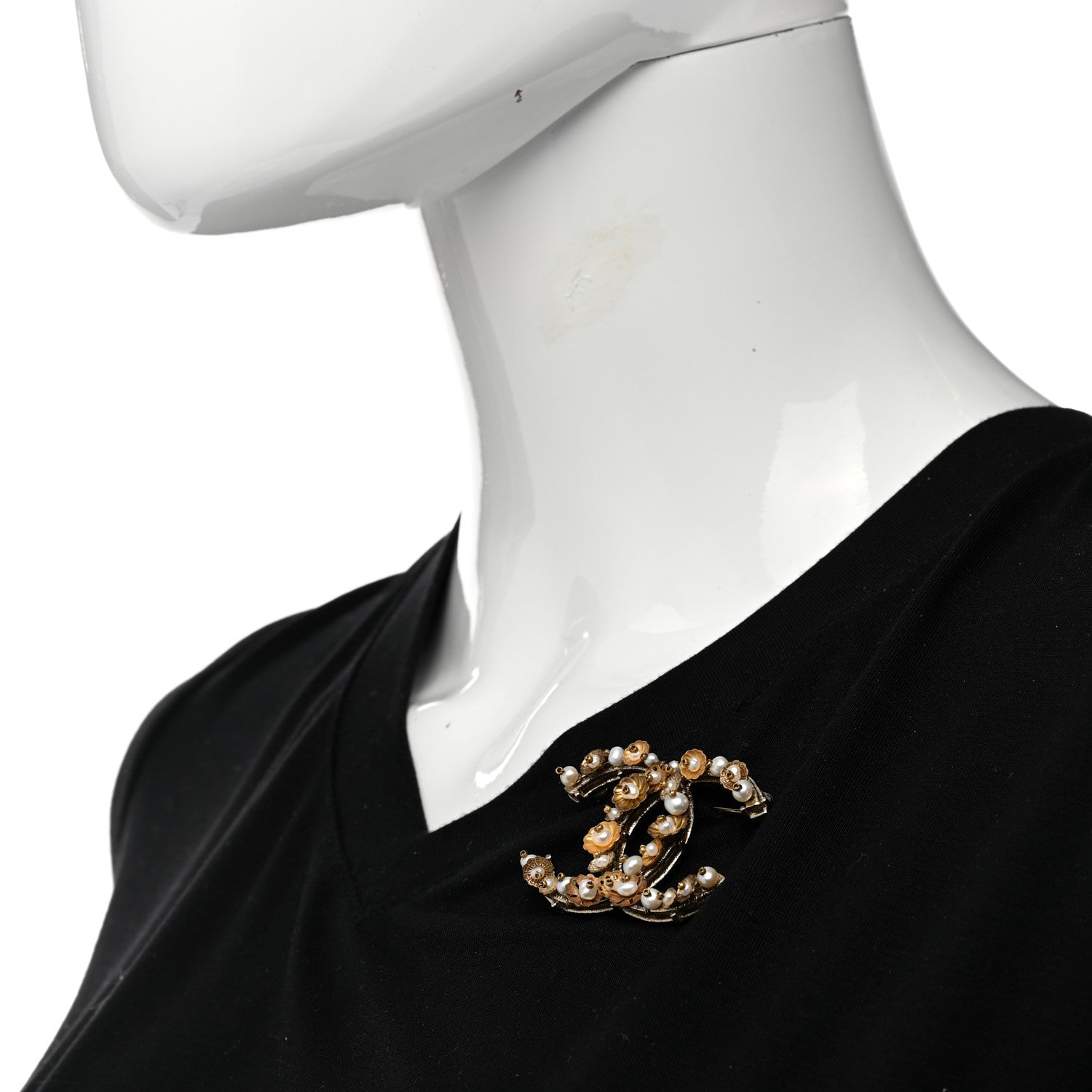 Chanel Pearl Camelia CC Brooch Gold 2 of 4