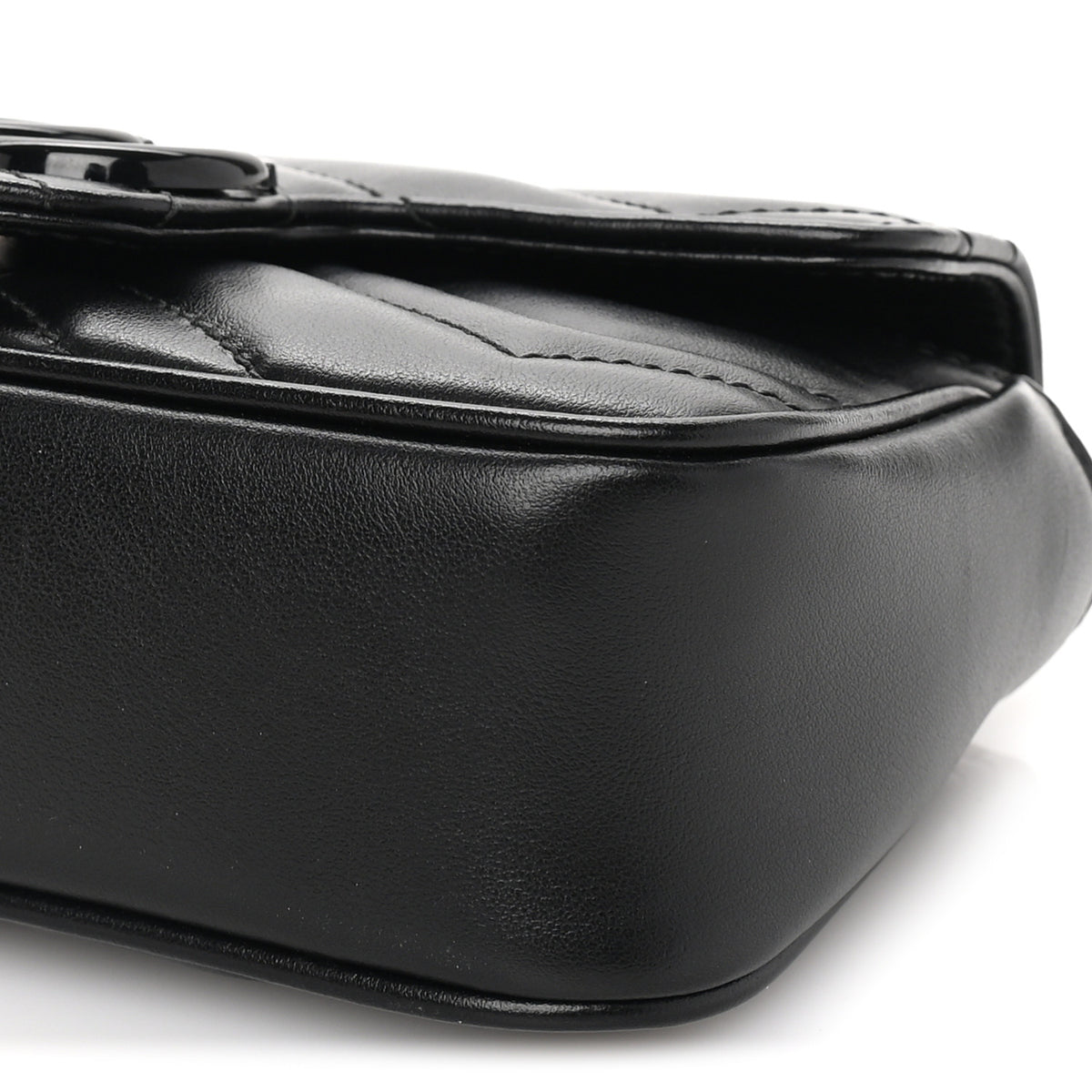 Calfskin Matelasse Monochrome GG Marmont Chain Belt Bag  Black
