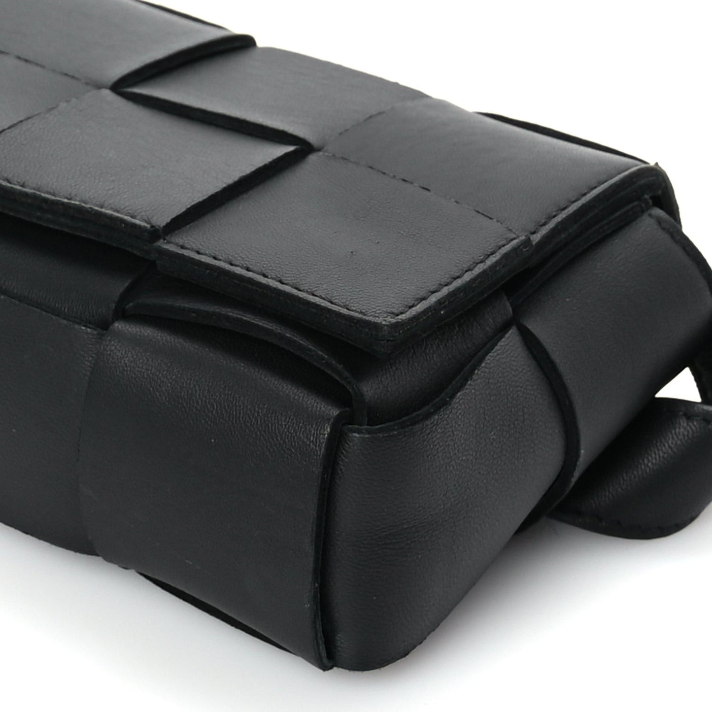 Nappa Maxi Intreccio The Belt Cassette Bag Black