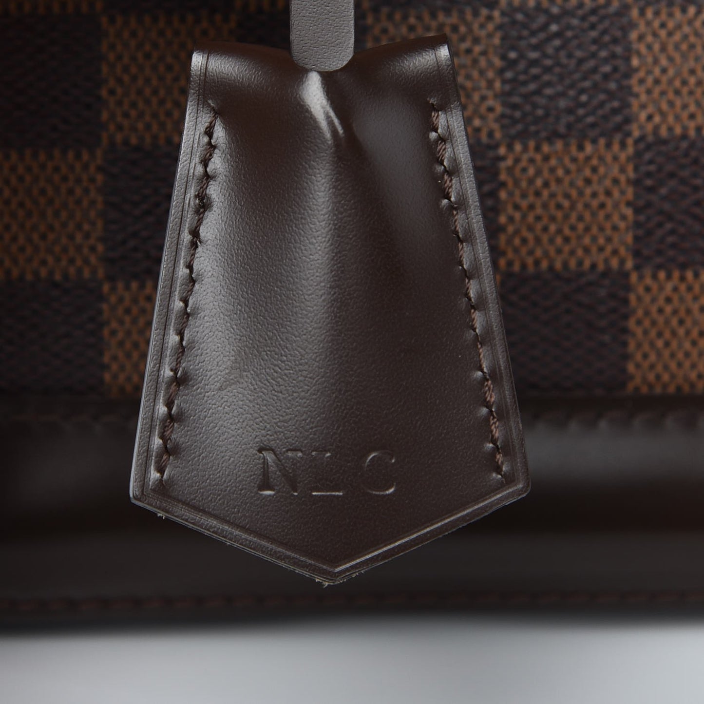 Damier Ebene Alma PM