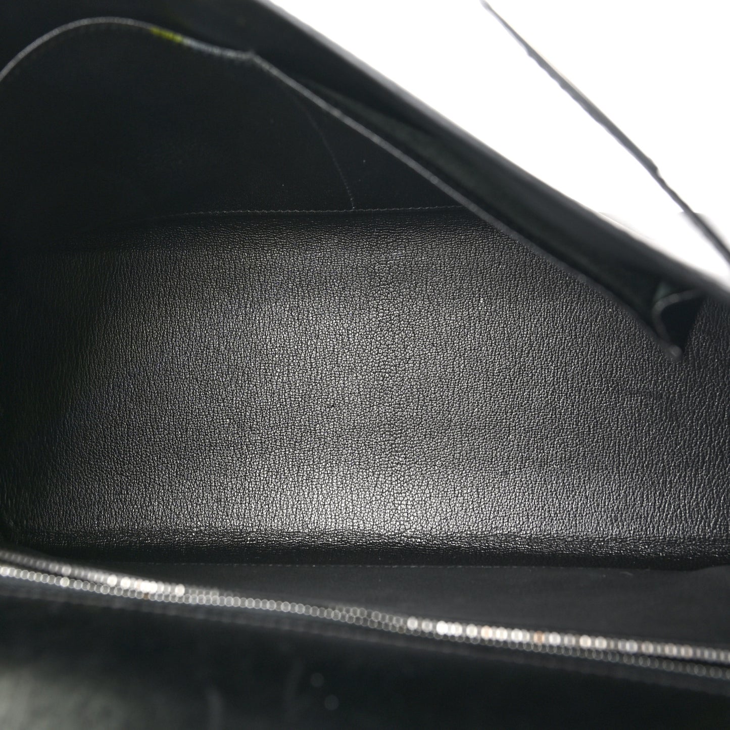 Box Kelly Retourne 32 Black