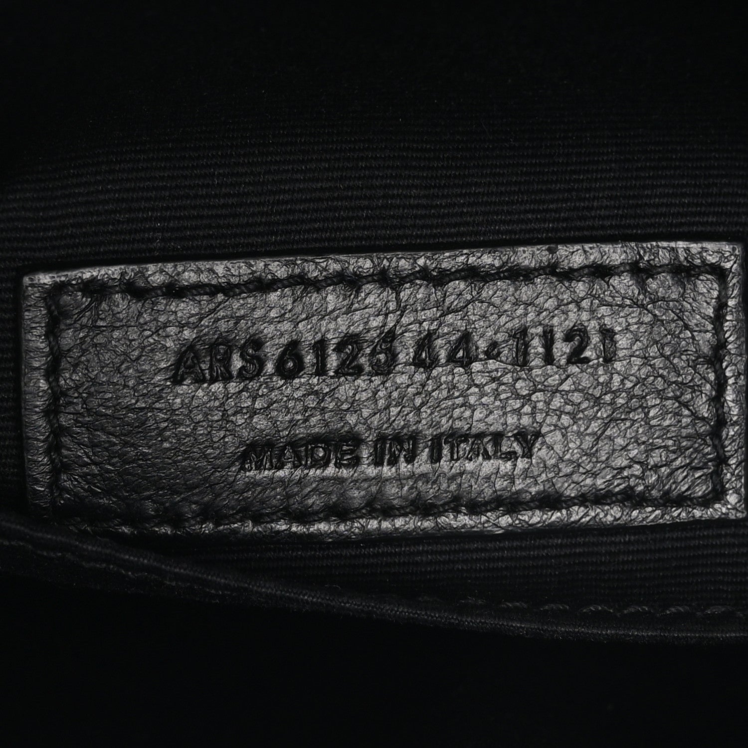 Saint Laurent SAINT LAURENT Calfskin Matelasse Monogram Lou Camera Bag Crema Soft 7 of 14