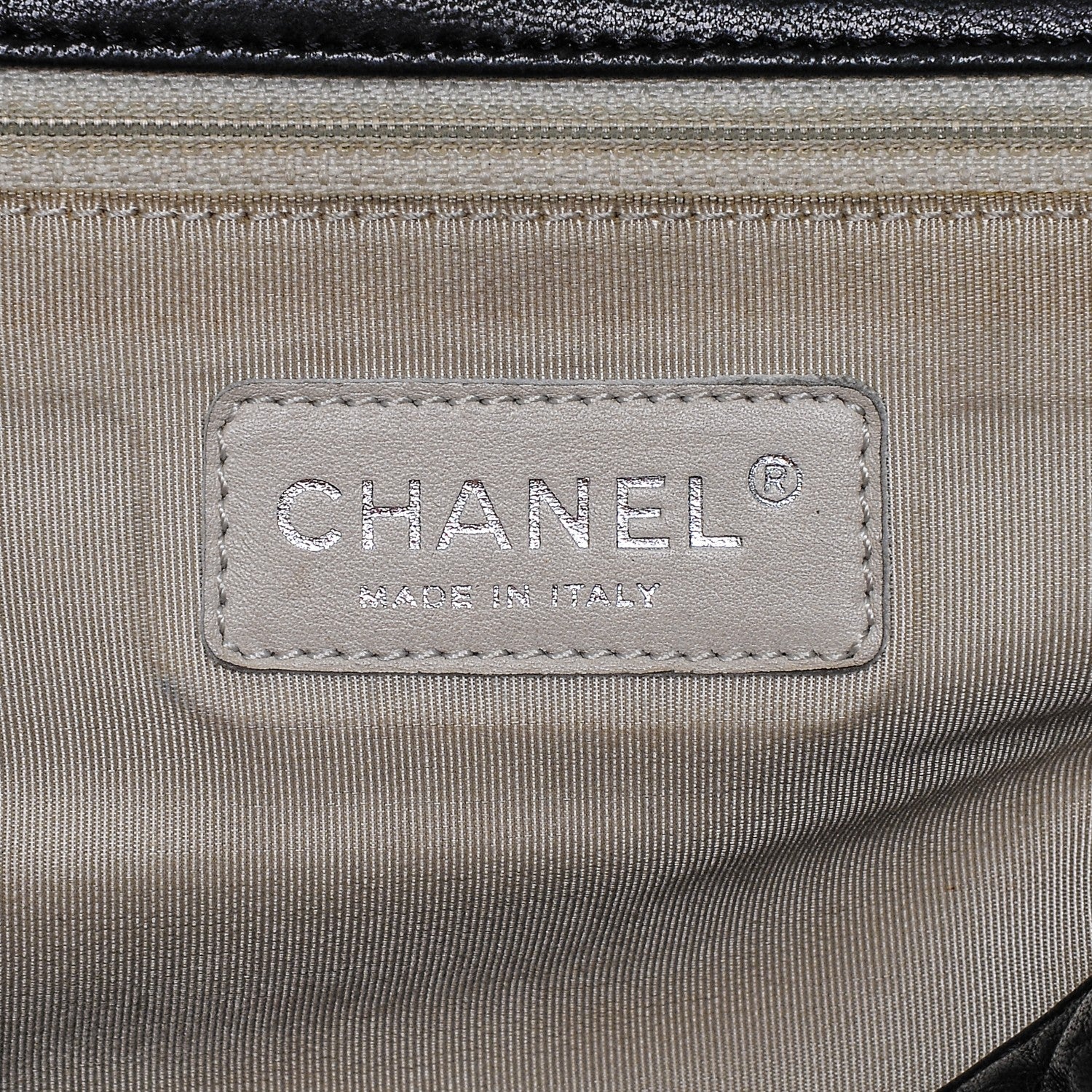 Chanel Washed Lambskin Quilted Maxi Chain Around Flap Black 6 of 7