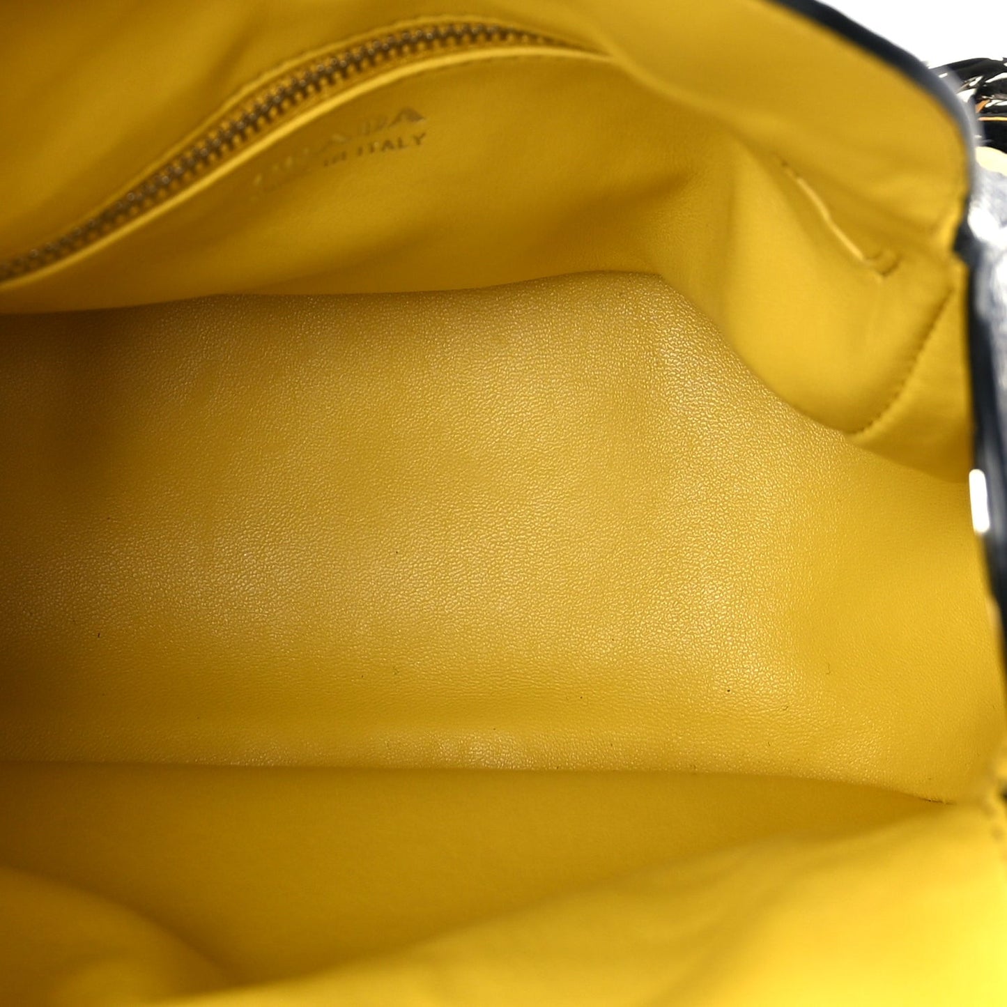 Vitello Daino Eye Inside Hobo Black