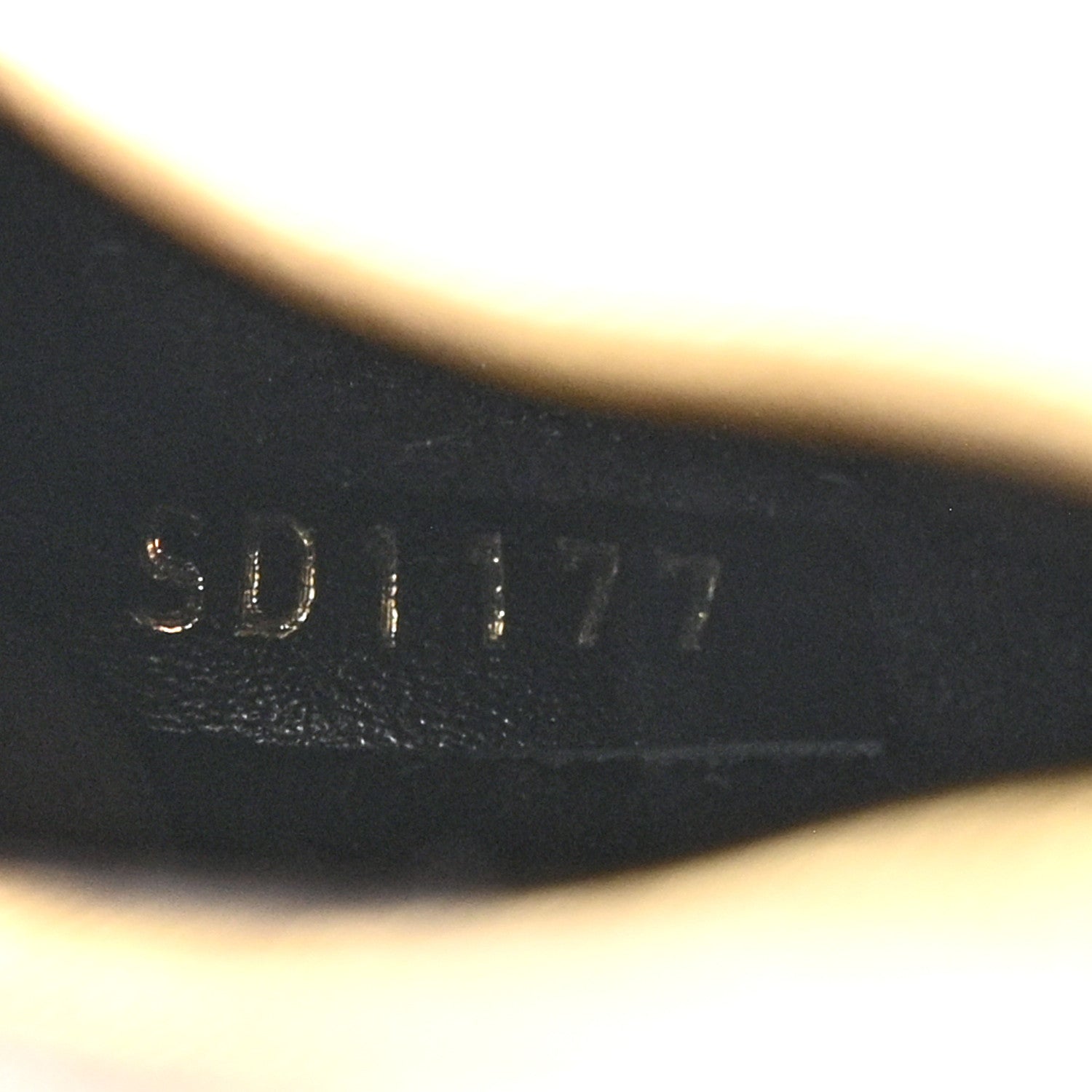 Louis Vuitton Reverse Monogram Pochette Metis 8 of 12