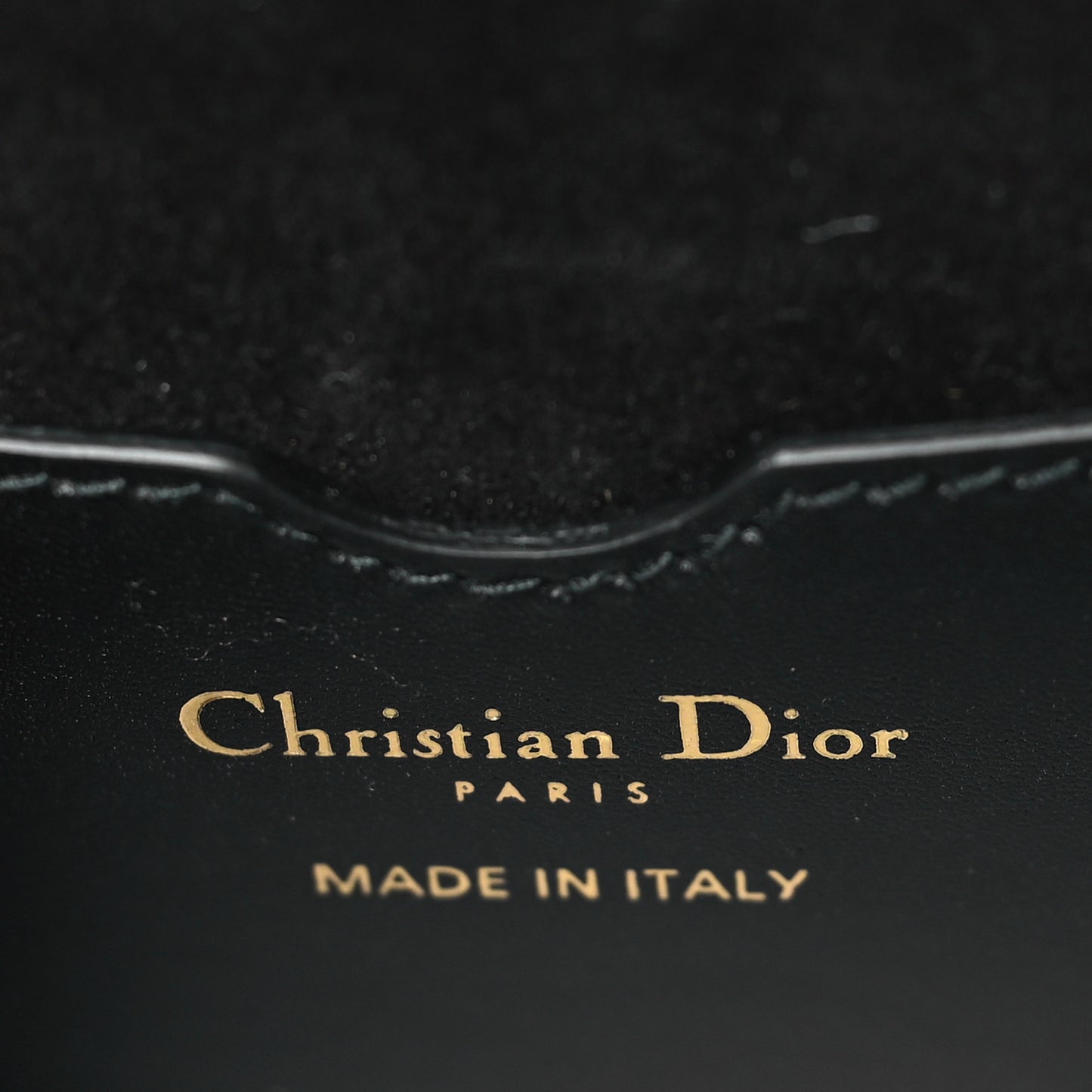 Box Calfskin Small Bobby Flap Black