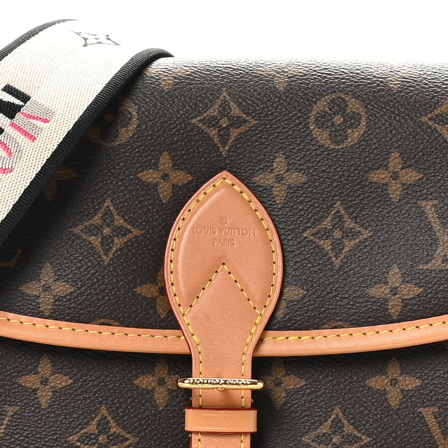 Monogram Diane Black