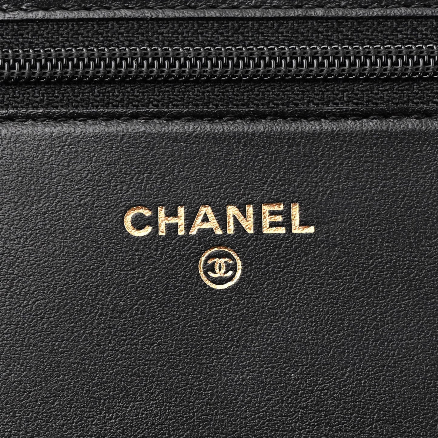 Caviar Chevron Quilted Boy Wallet On Chain WOC Black