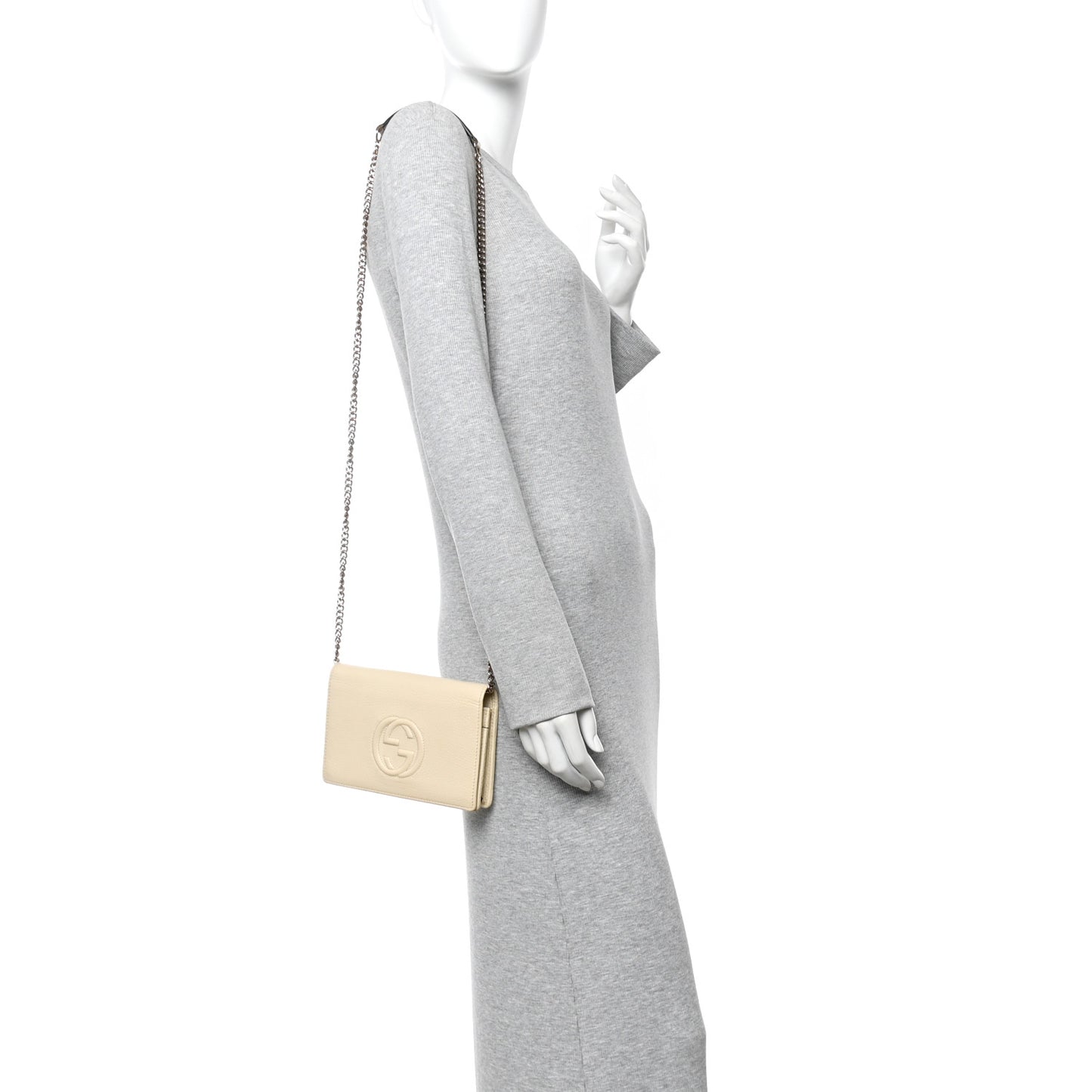 Pebbled Calfskin Soho Wallet on Chain Ivoire