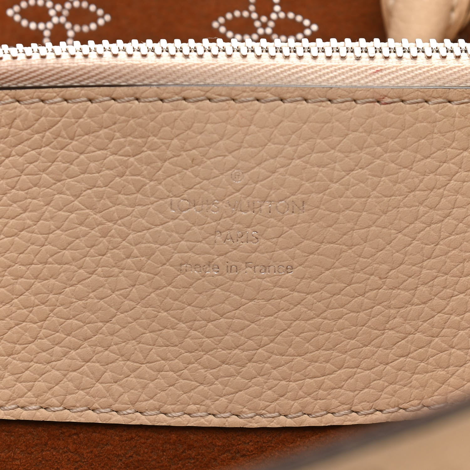 Louis Vuitton Mahina Bella Tote Creme Beige 6 of 10