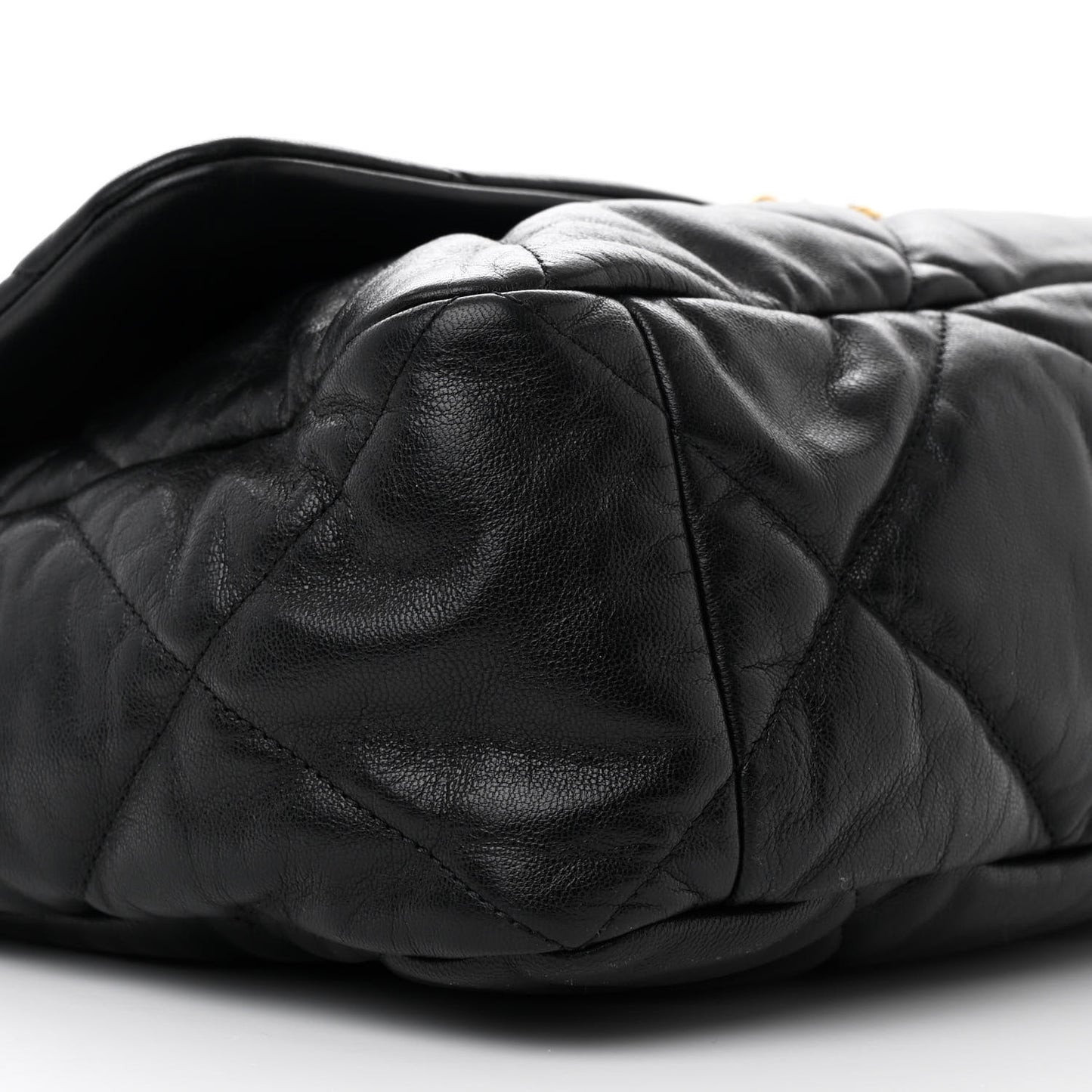 Goatskin Quilted Maxi Chanel 19 Flap Black