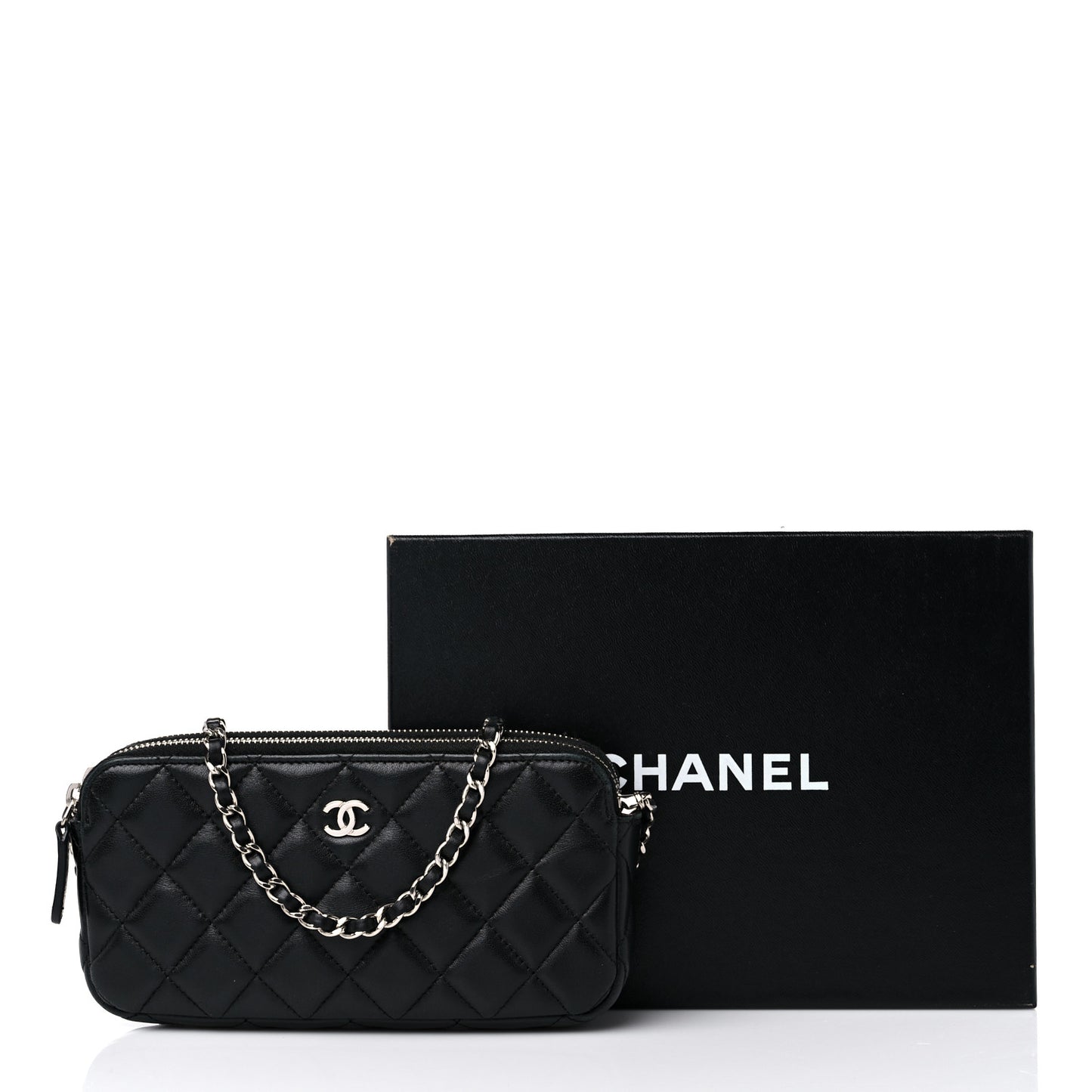 Lambskin Quilted Small Clutch With Chain Black