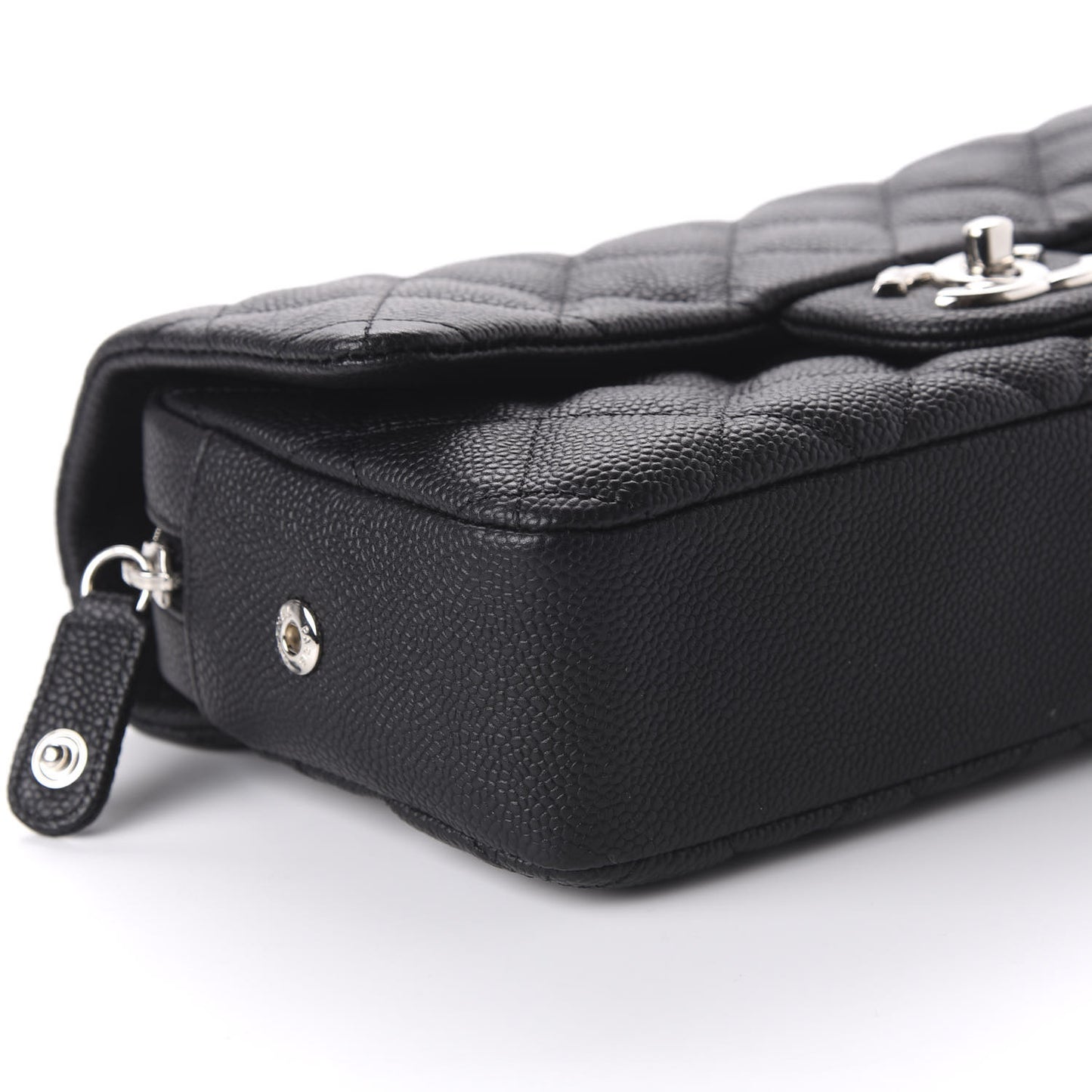 Caviar Quilted Medium Easy Flap Black