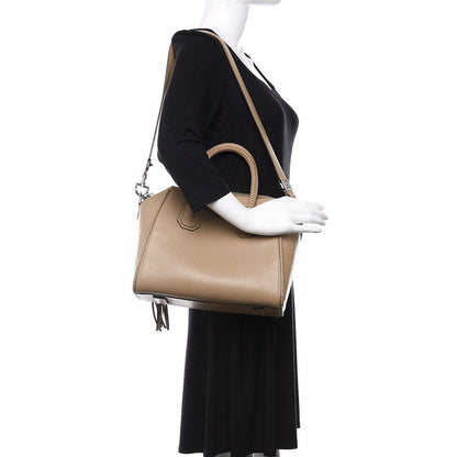 Givenchy Sugar Goatskin Braided Small Antigona Medium Beige 2 of 22
