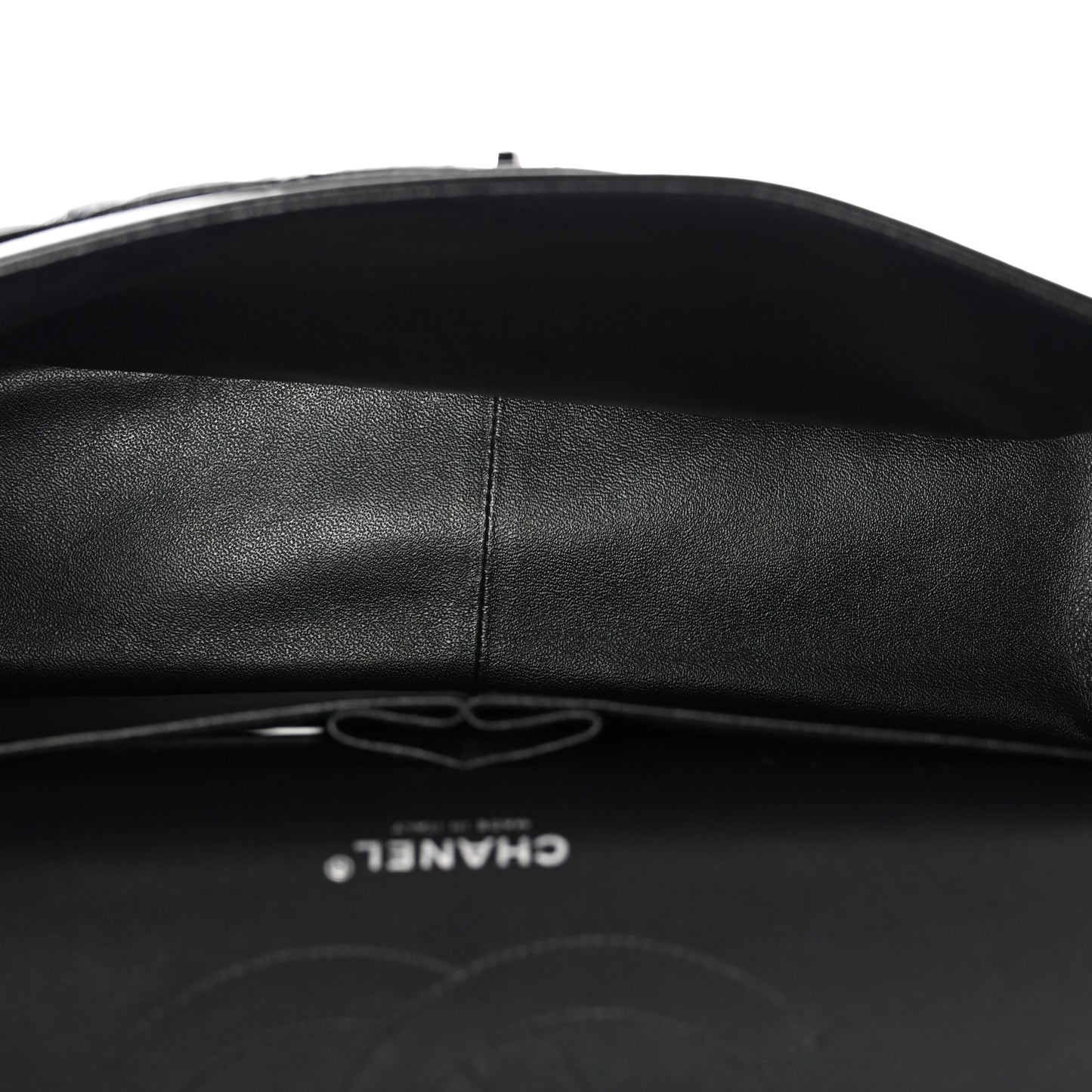 Shiny Distressed Calfskin Quilted Jumbo Double Flap So Black