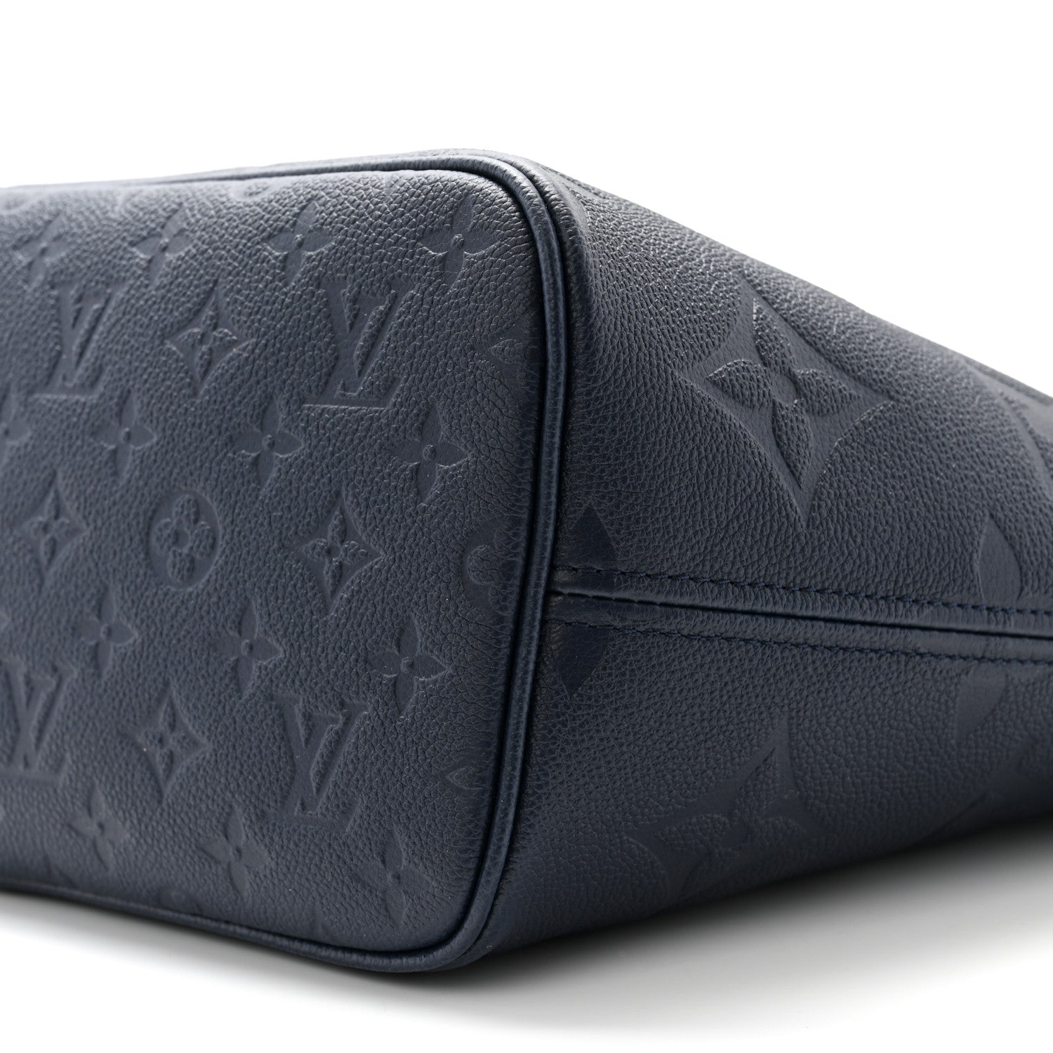 Louis Vuitton Empreinte Monogram Giant Neverfull MM Navy 10 of 11