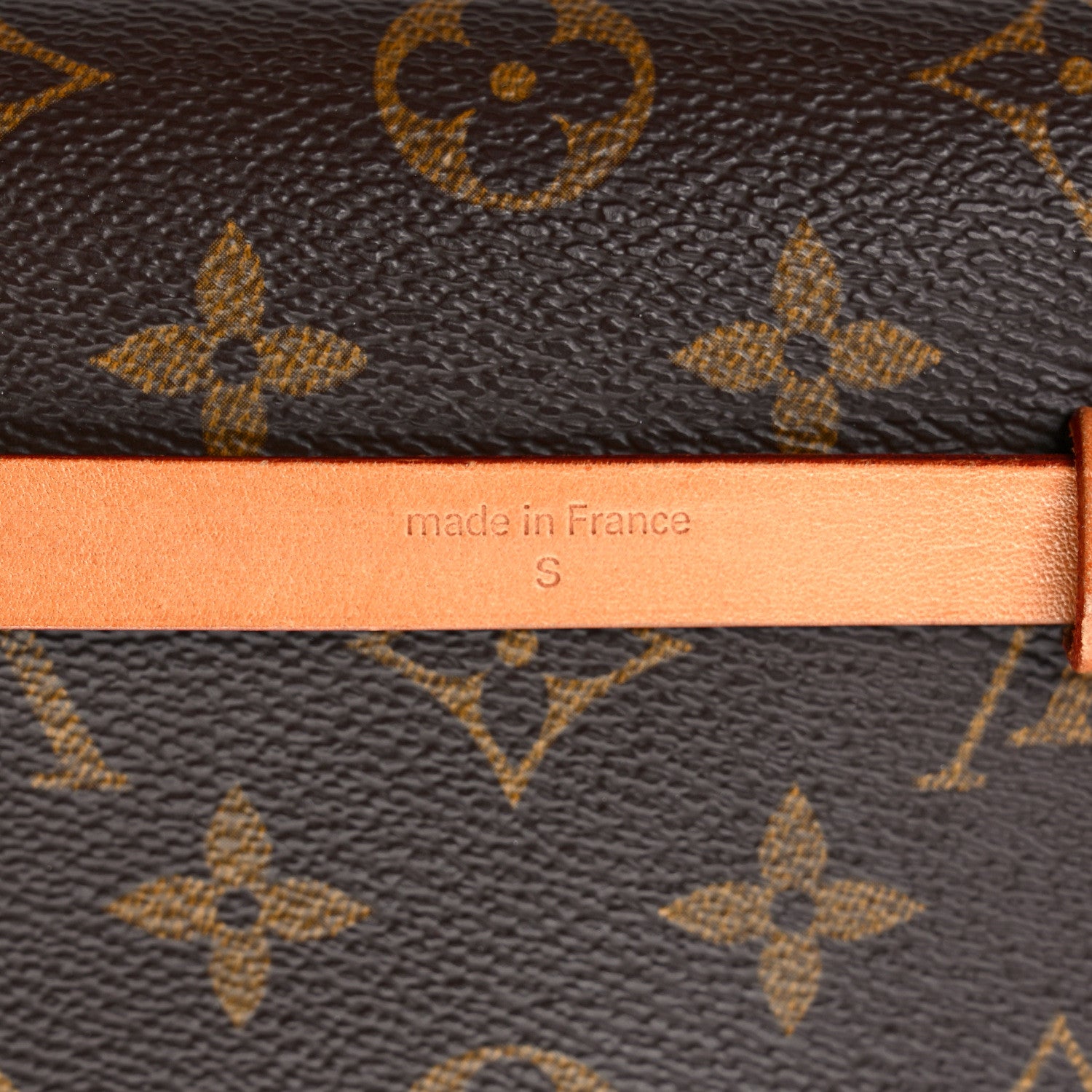 Louis Vuitton Monogram Pochette Florentine S 7 of 10