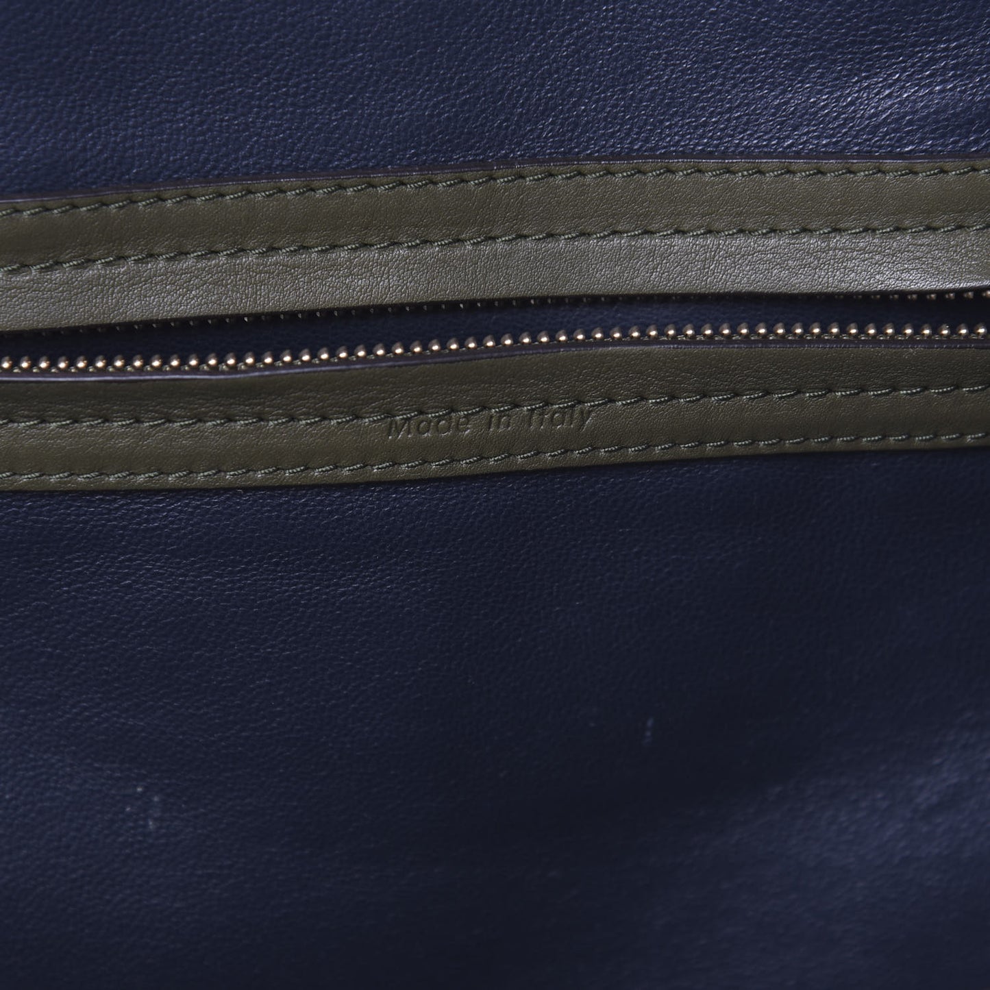 Suede Medium Phantom Luggage Olive