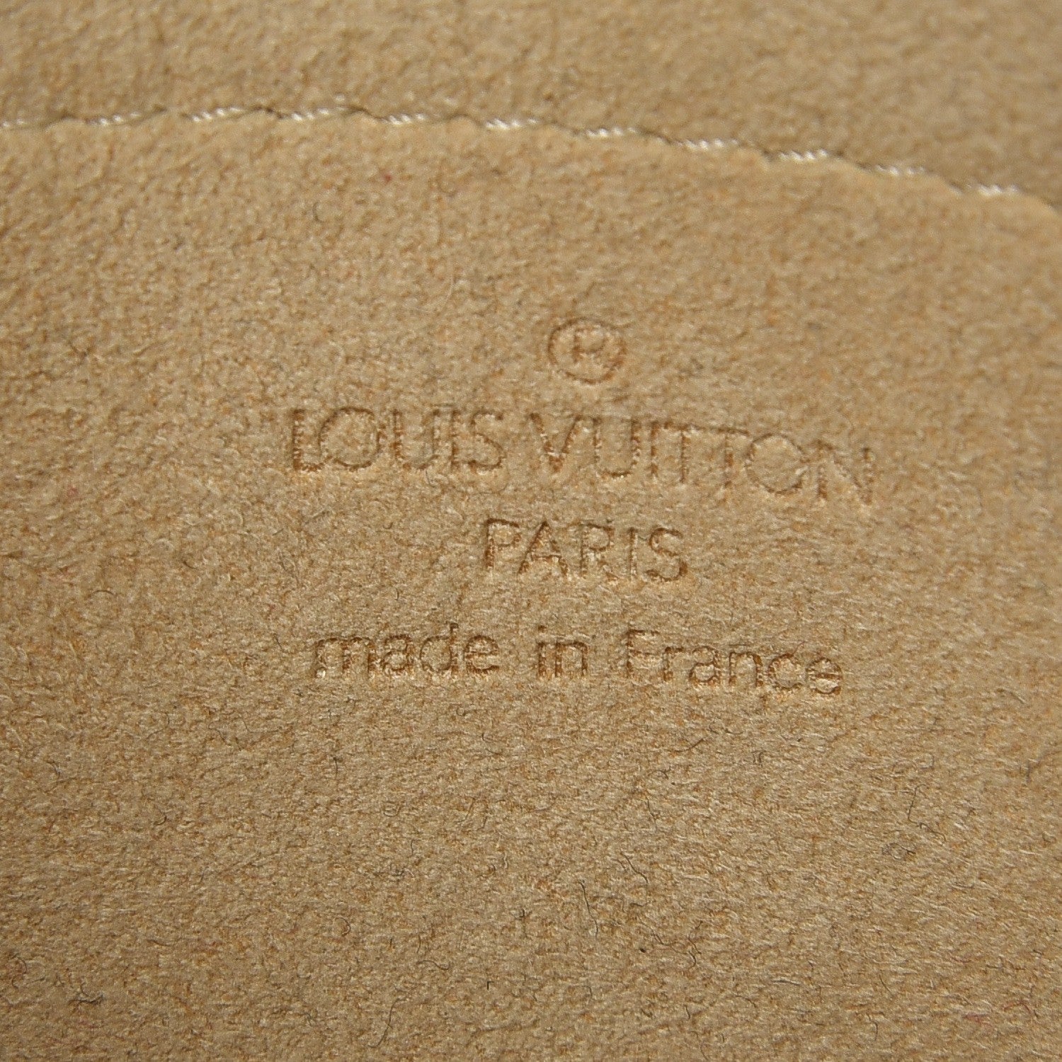 Louis Vuitton Monogram Pochette Milla MM 16 of 20