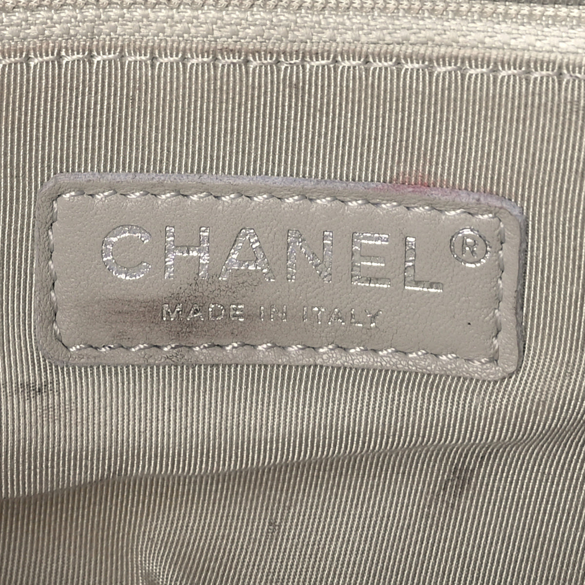 Washed Lambskin Quilted Mini Chain Around Flap Navy Blue