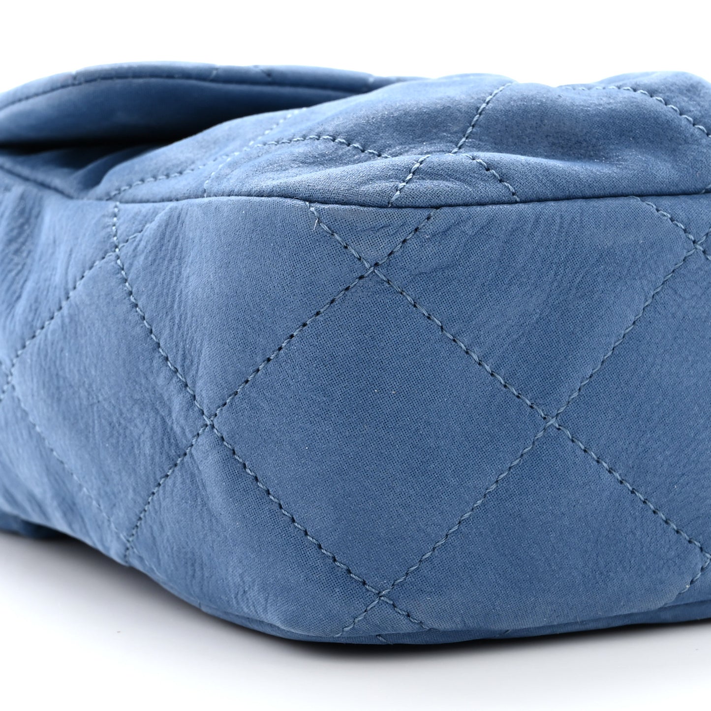 Iridescent Calfskin Large Chic Quilt Flap Blue