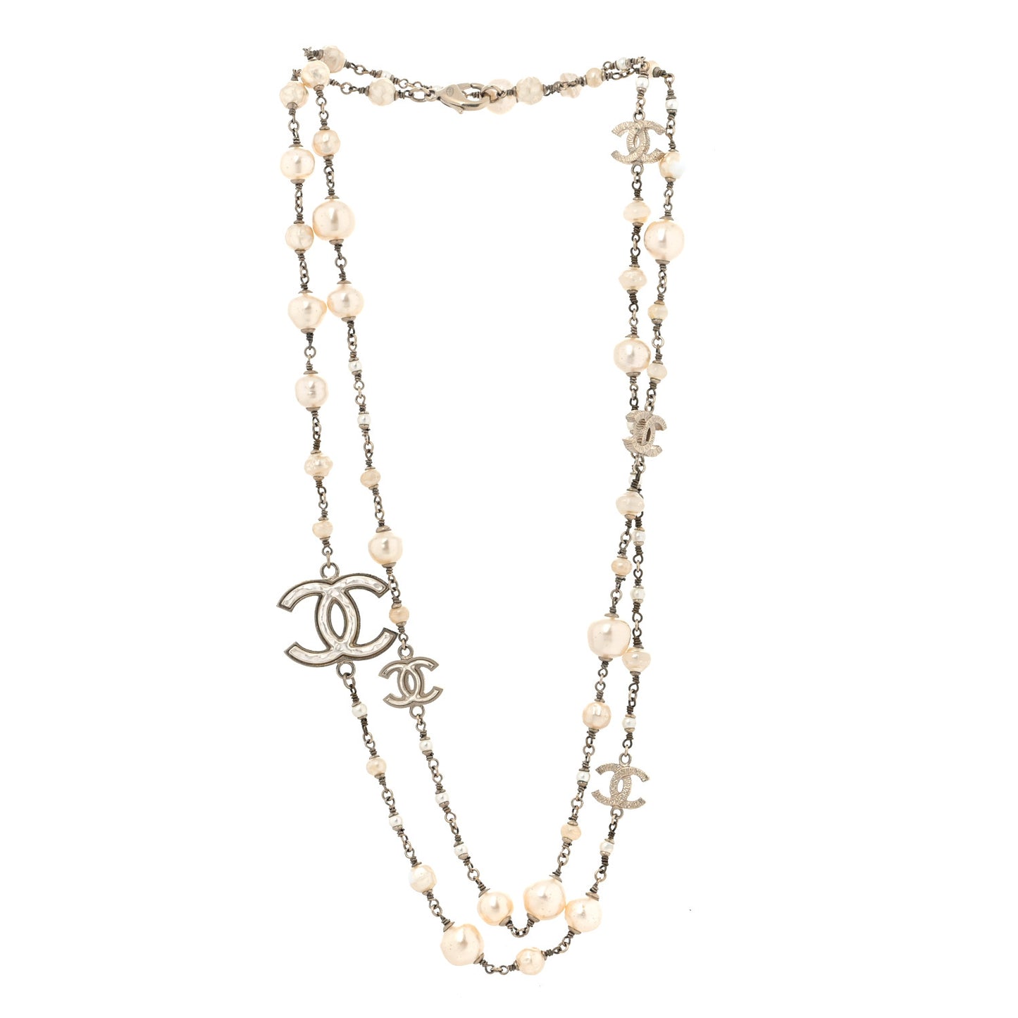 Pearl CC Necklace White